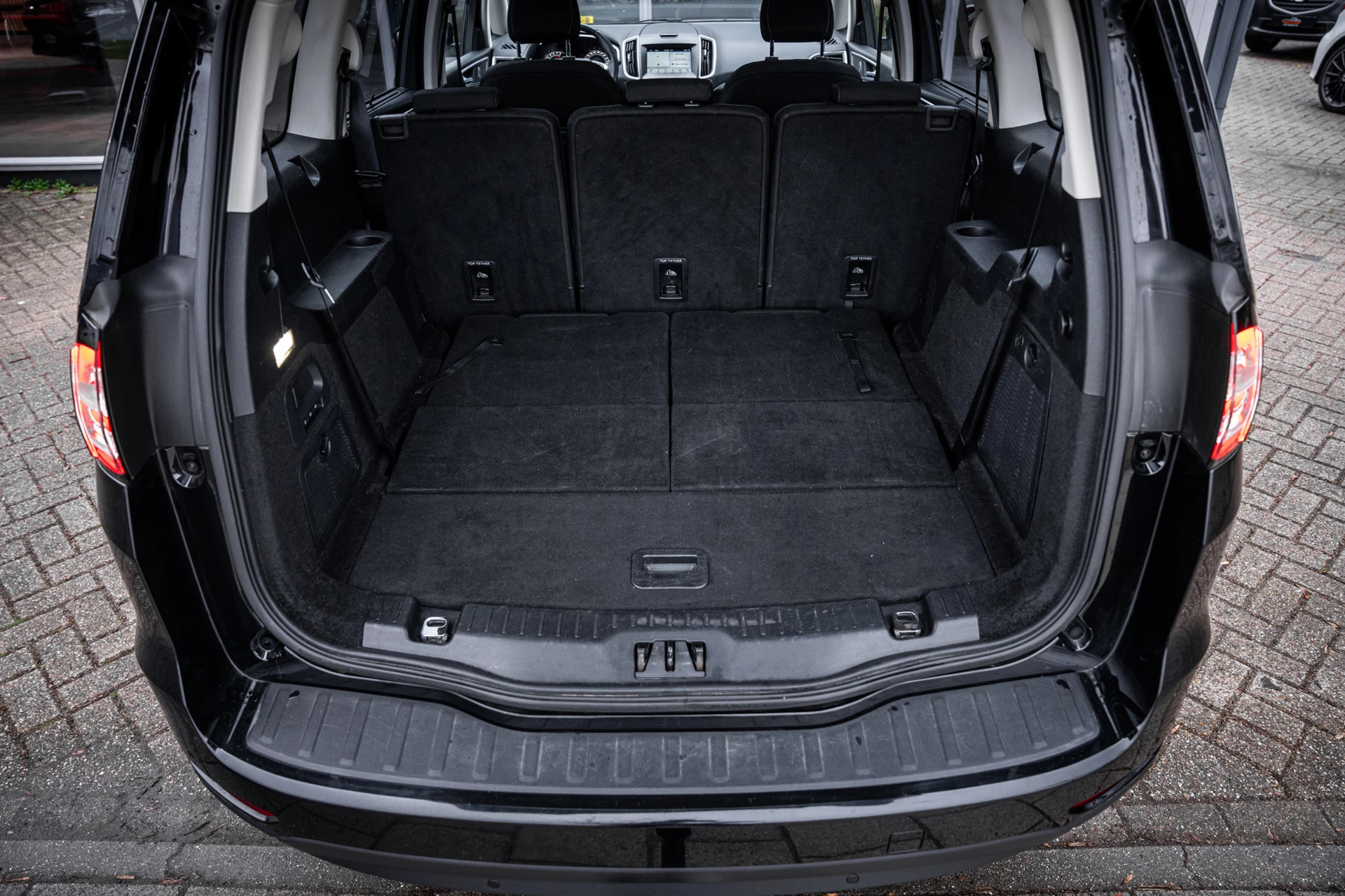 Hoofdafbeelding Ford Galaxy