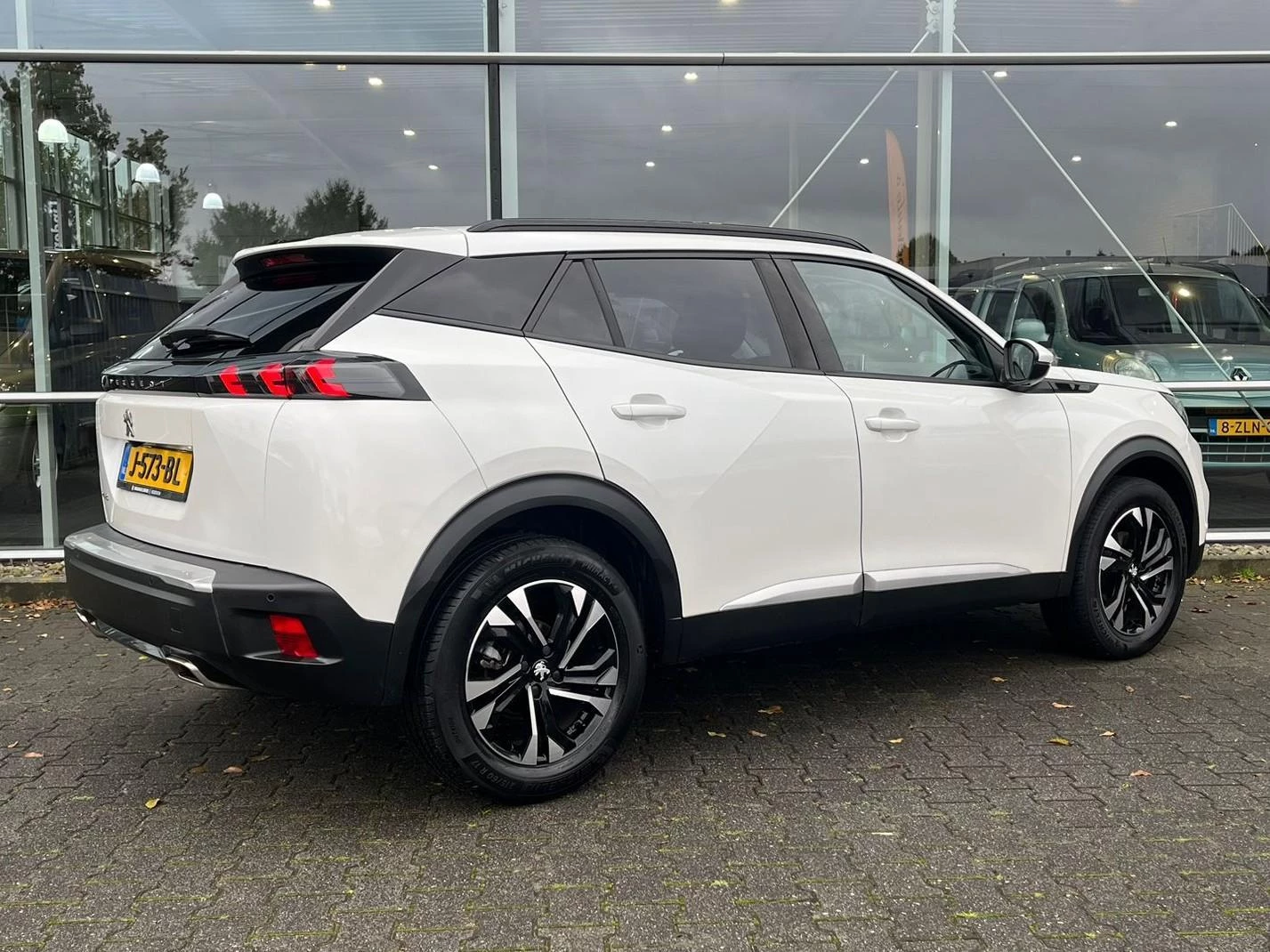 Hoofdafbeelding Peugeot 2008