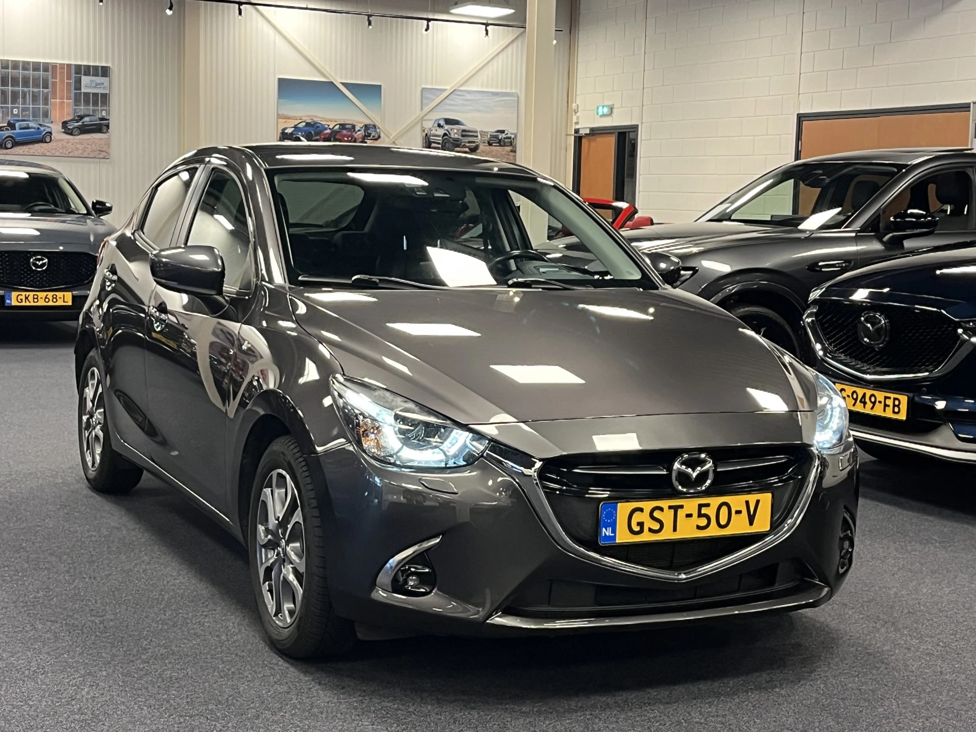 Hoofdafbeelding Mazda 2