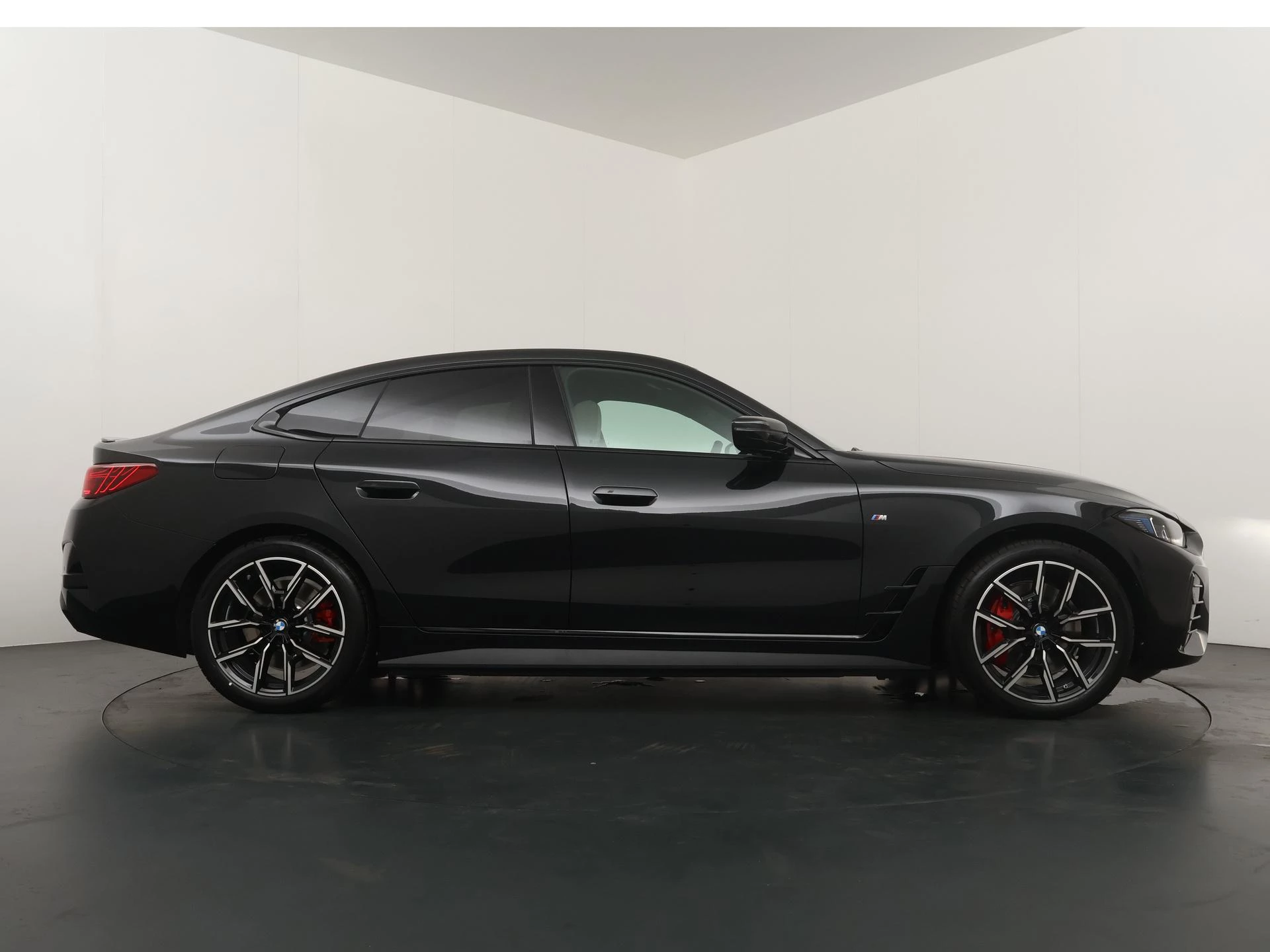 Hoofdafbeelding BMW i4