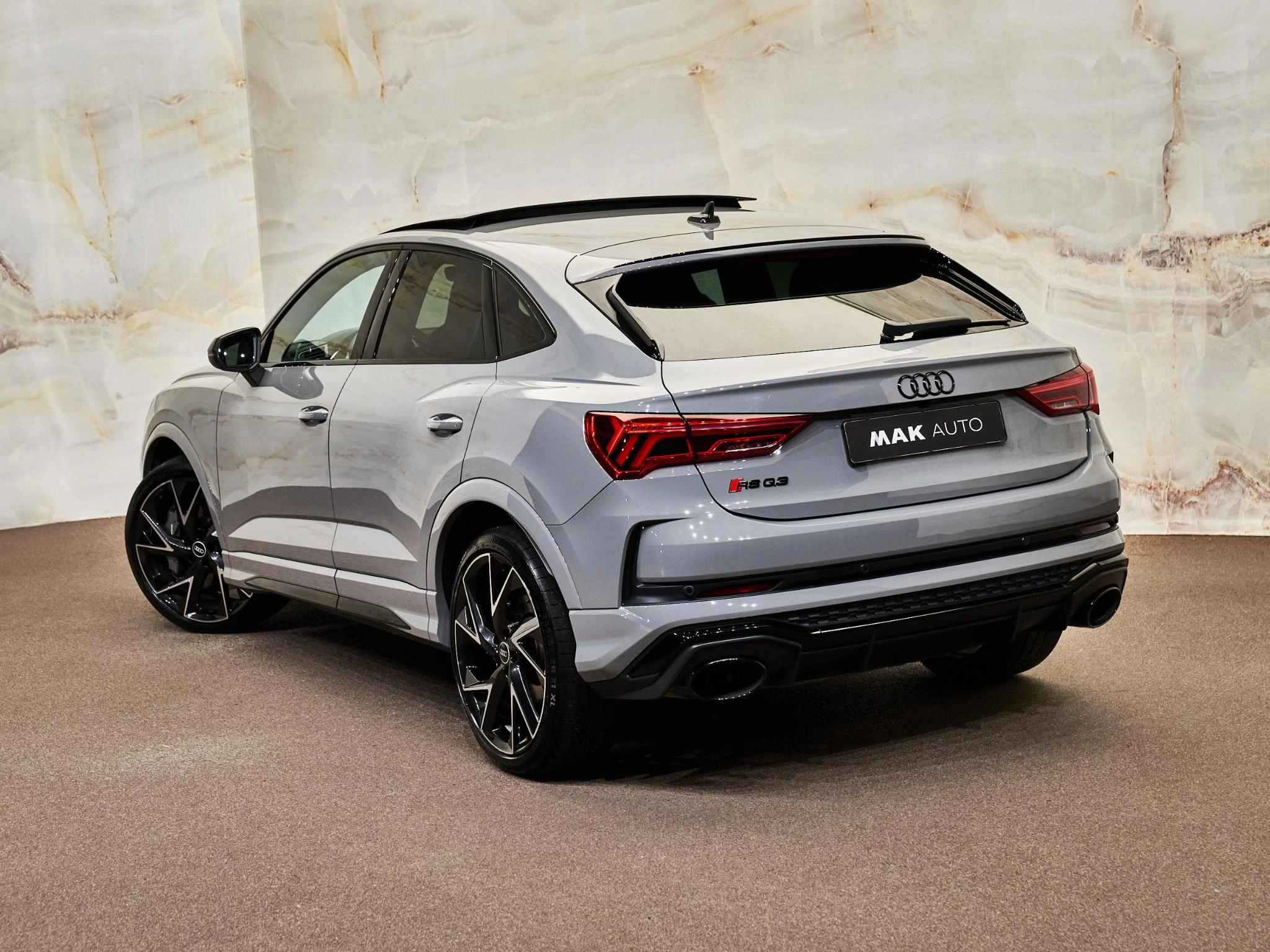 Hoofdafbeelding Audi RSQ3