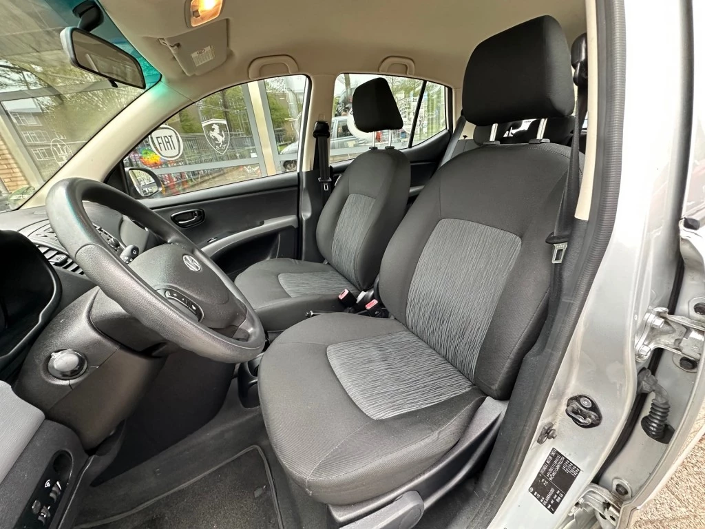 Hoofdafbeelding Hyundai i10