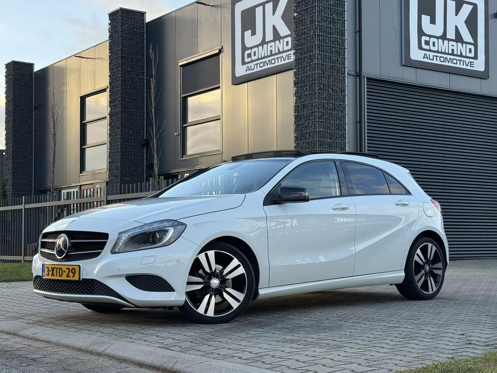 Hoofdafbeelding Mercedes-Benz A-Klasse