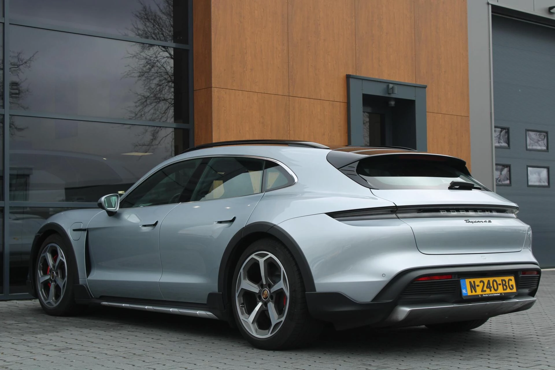 Hoofdafbeelding Porsche Taycan