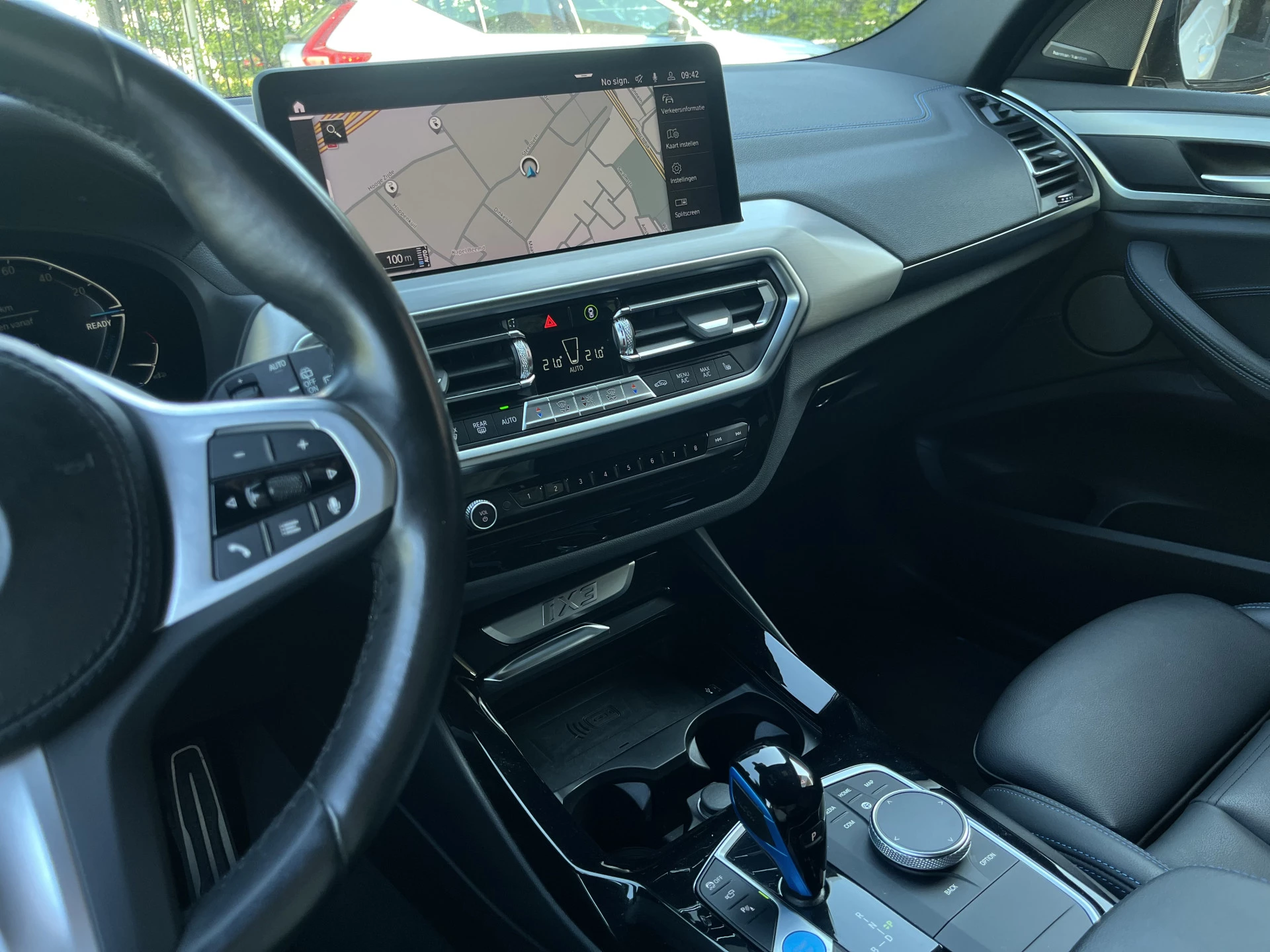 Hoofdafbeelding BMW iX3