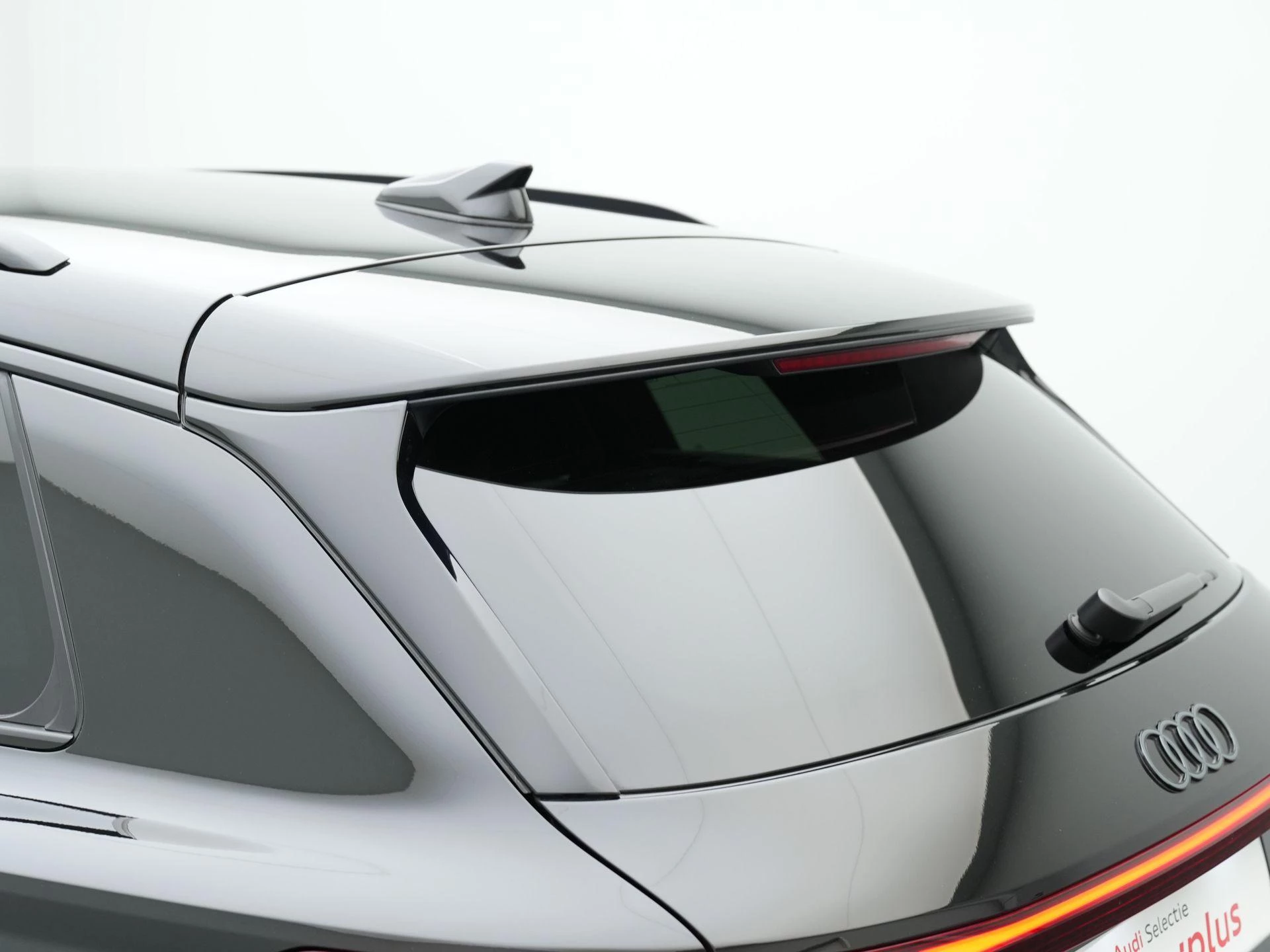 Hoofdafbeelding Audi SQ6 e-tron