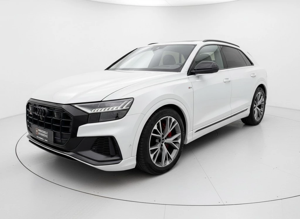 Hoofdafbeelding Audi Q8