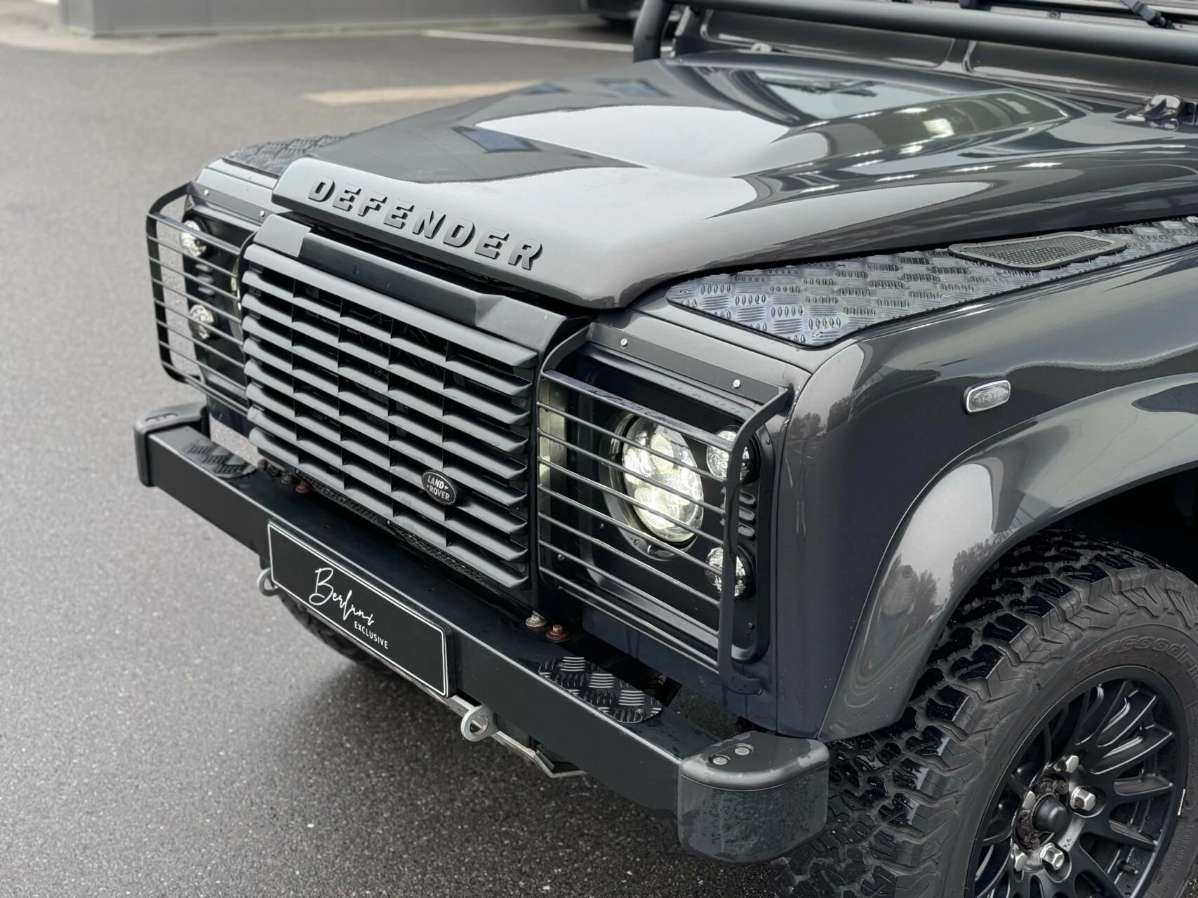 Hoofdafbeelding Land Rover Defender