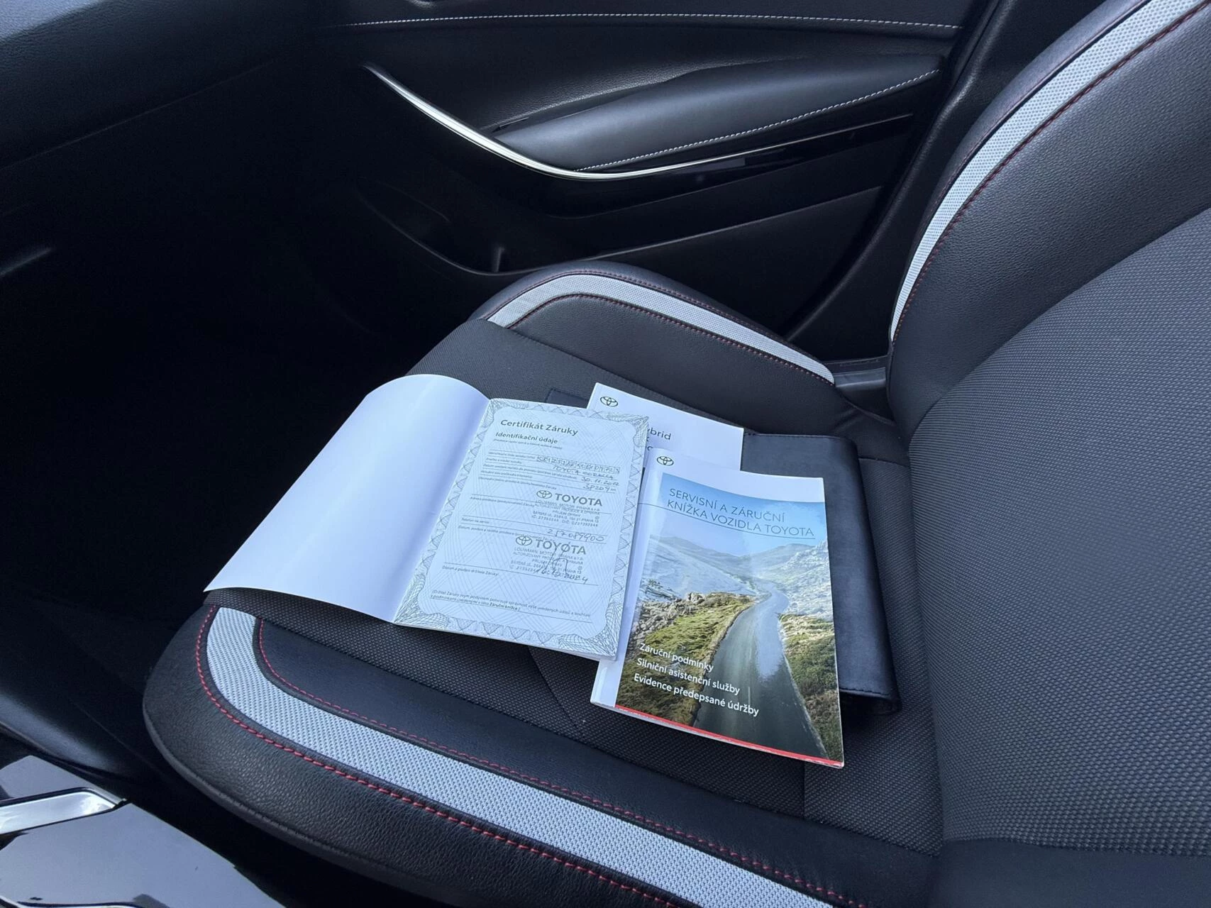 Hoofdafbeelding Toyota Corolla Touring Sports