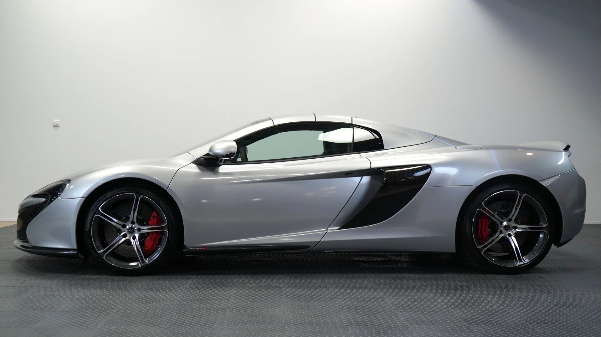 Hoofdafbeelding McLaren 650S