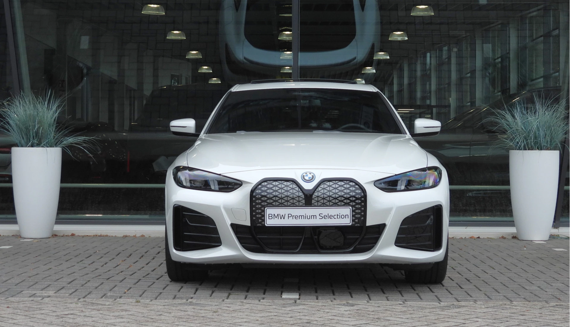 Hoofdafbeelding BMW i4