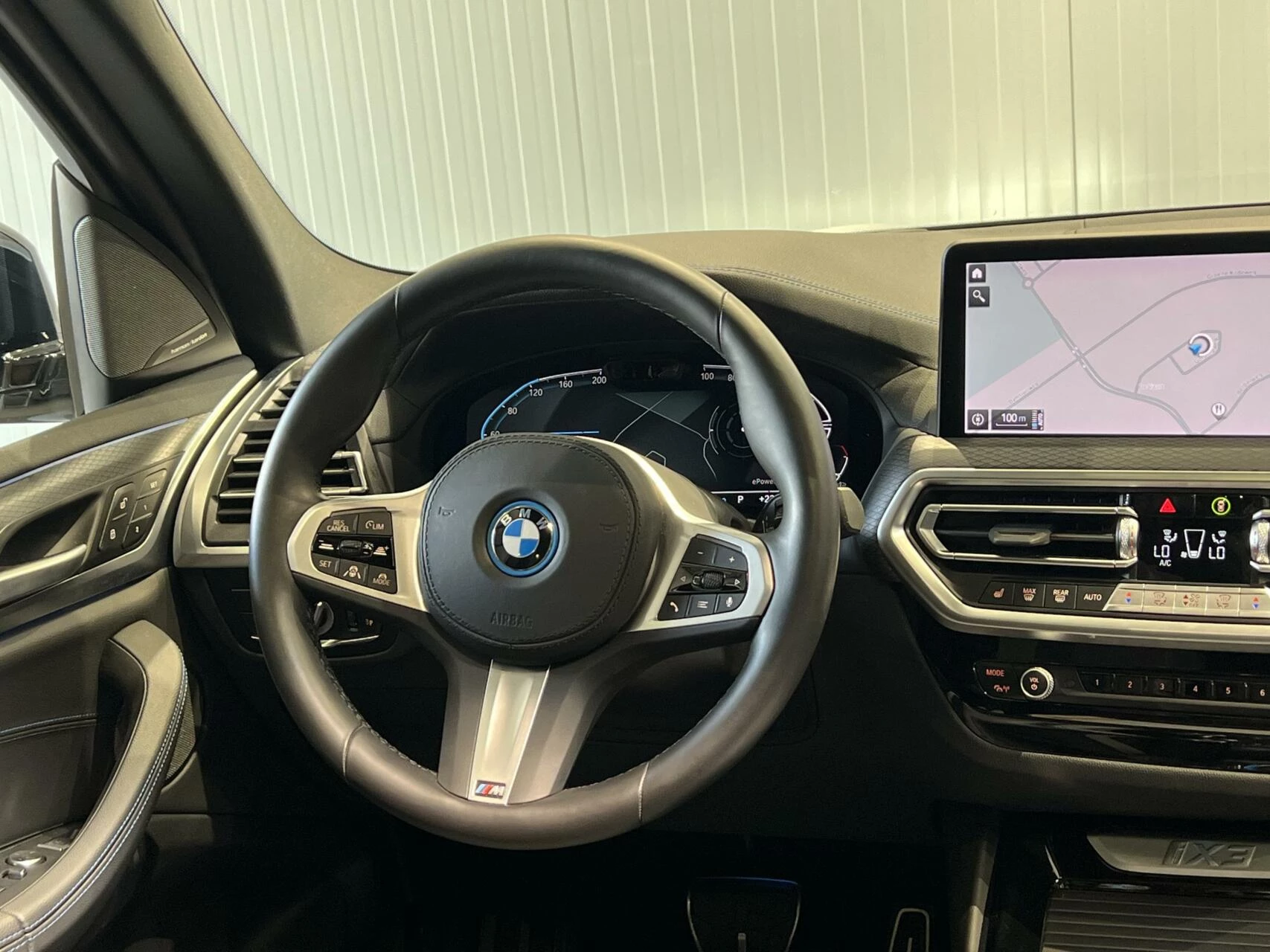 Hoofdafbeelding BMW iX3