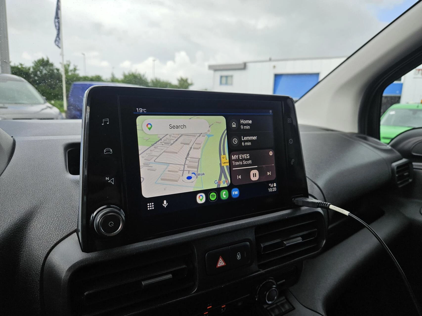 Hoofdafbeelding Peugeot Partner
