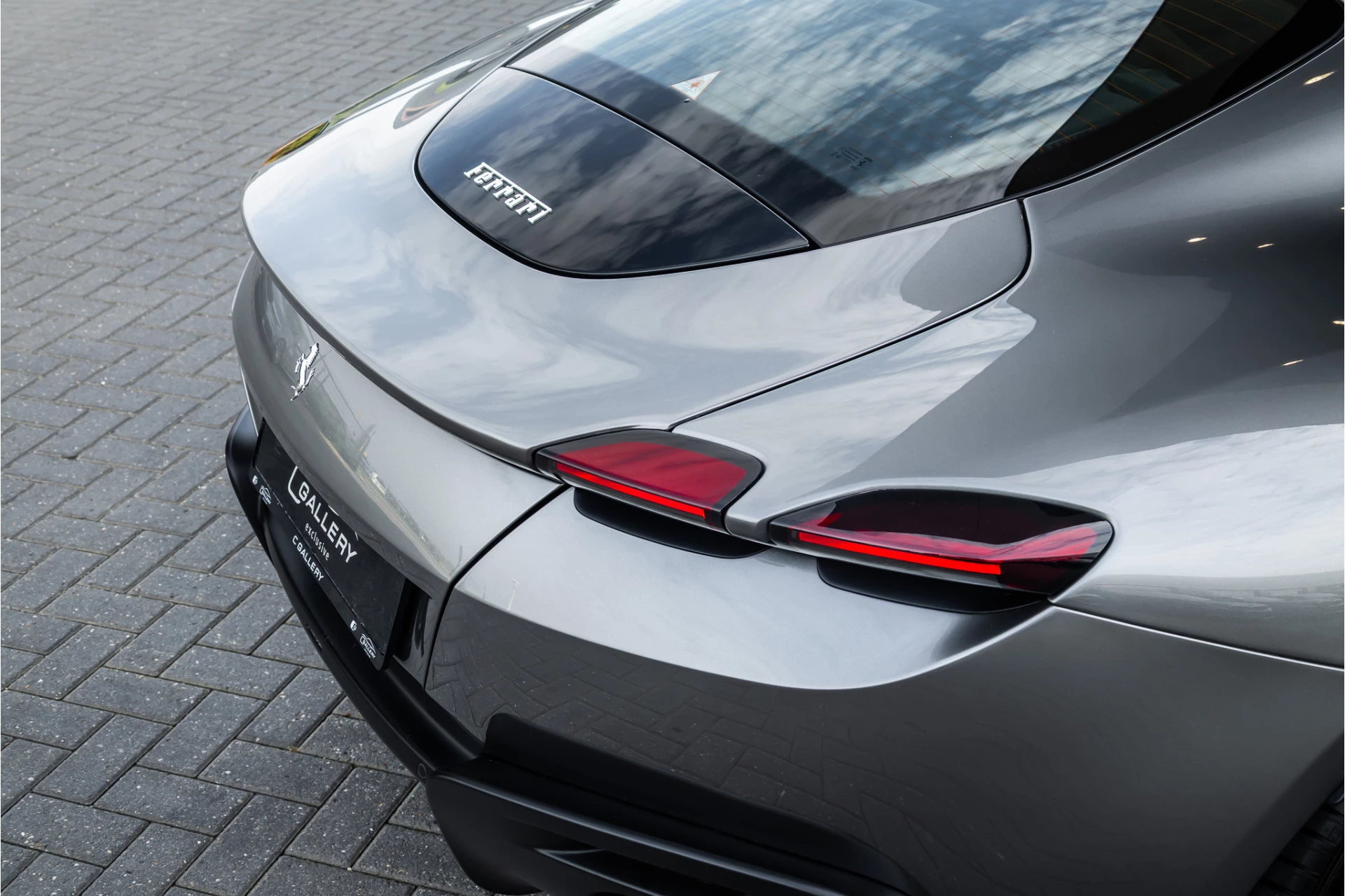 Hoofdafbeelding Ferrari Roma