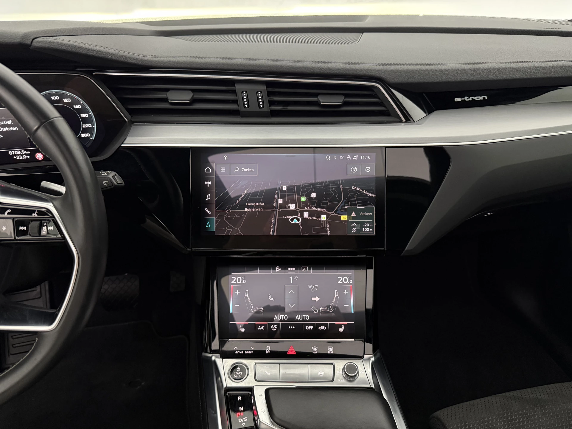 Hoofdafbeelding Audi e-tron