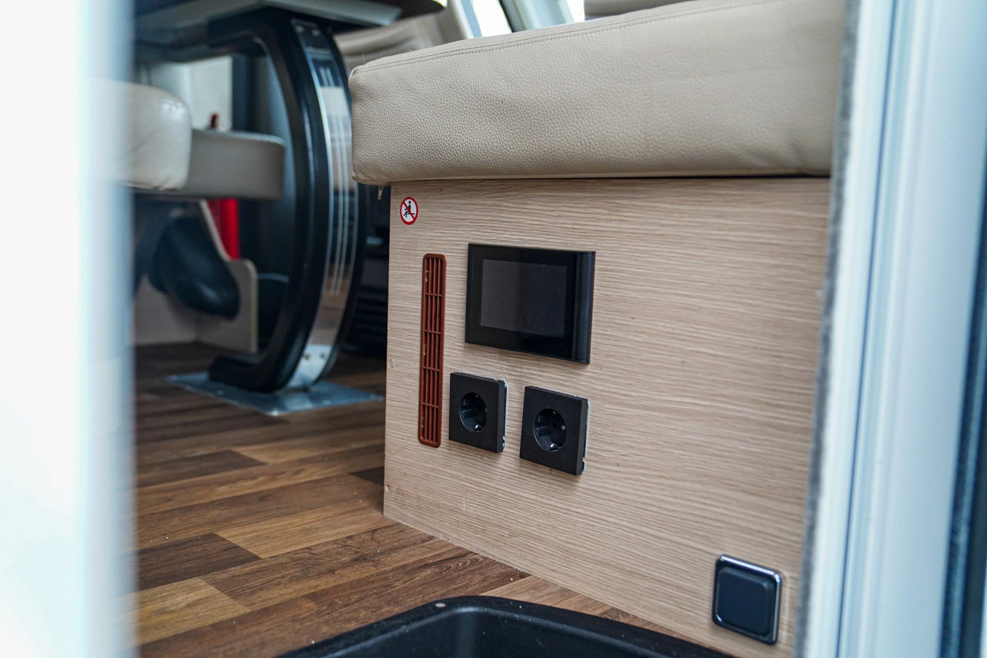 Hoofdafbeelding McLouis SOVEREIGN 876