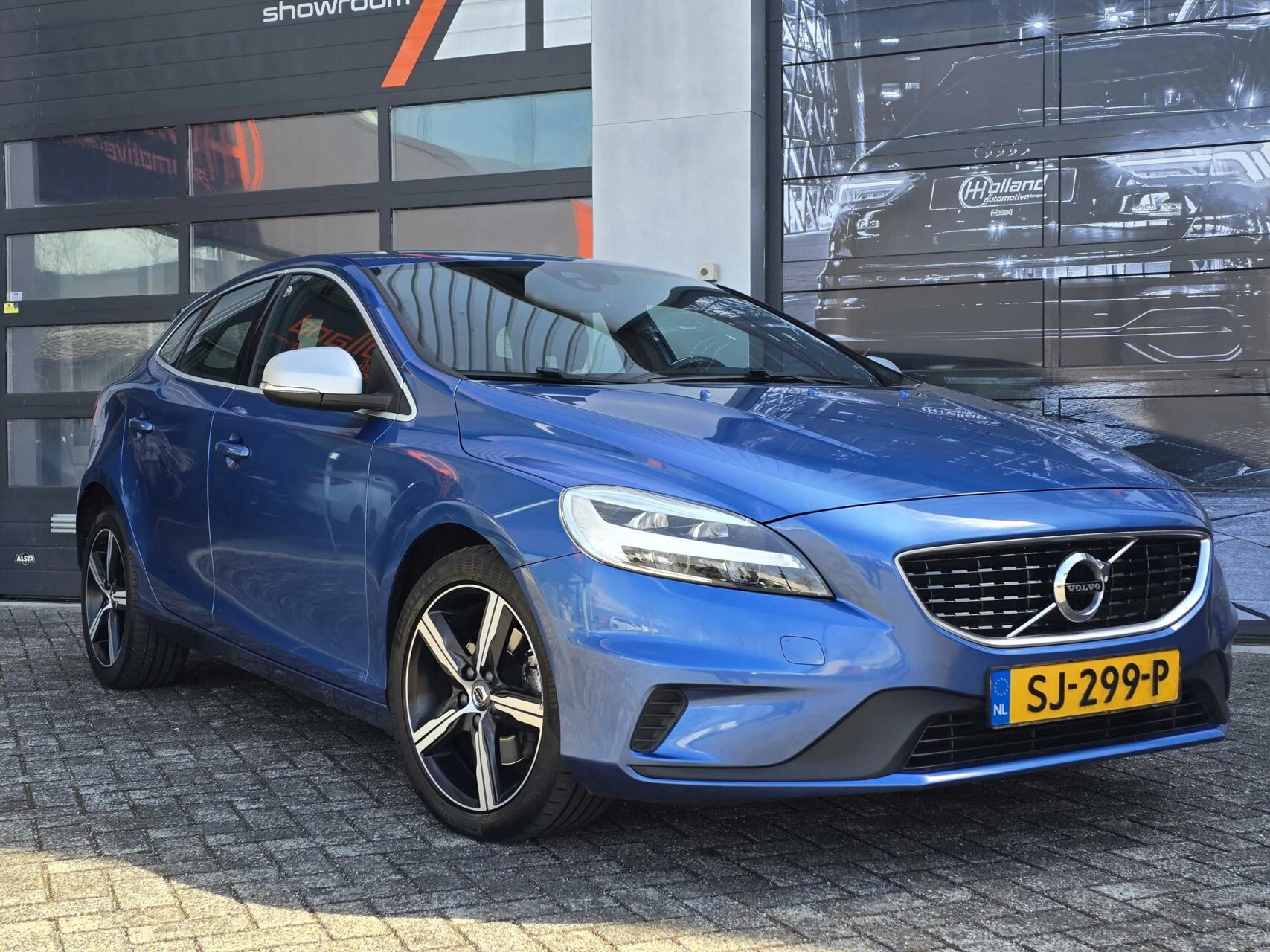 Hoofdafbeelding Volvo V40