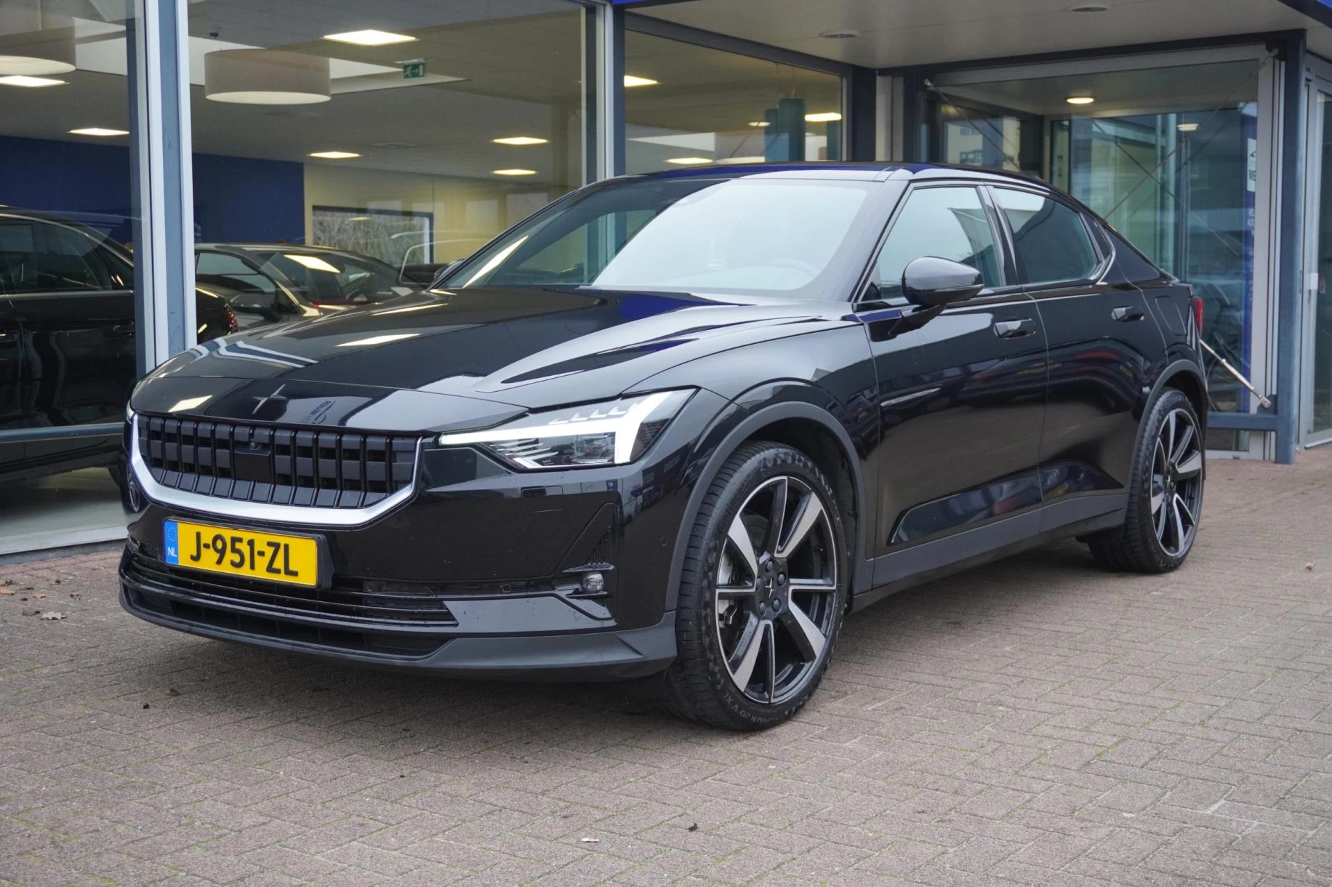 Hoofdafbeelding Polestar 2