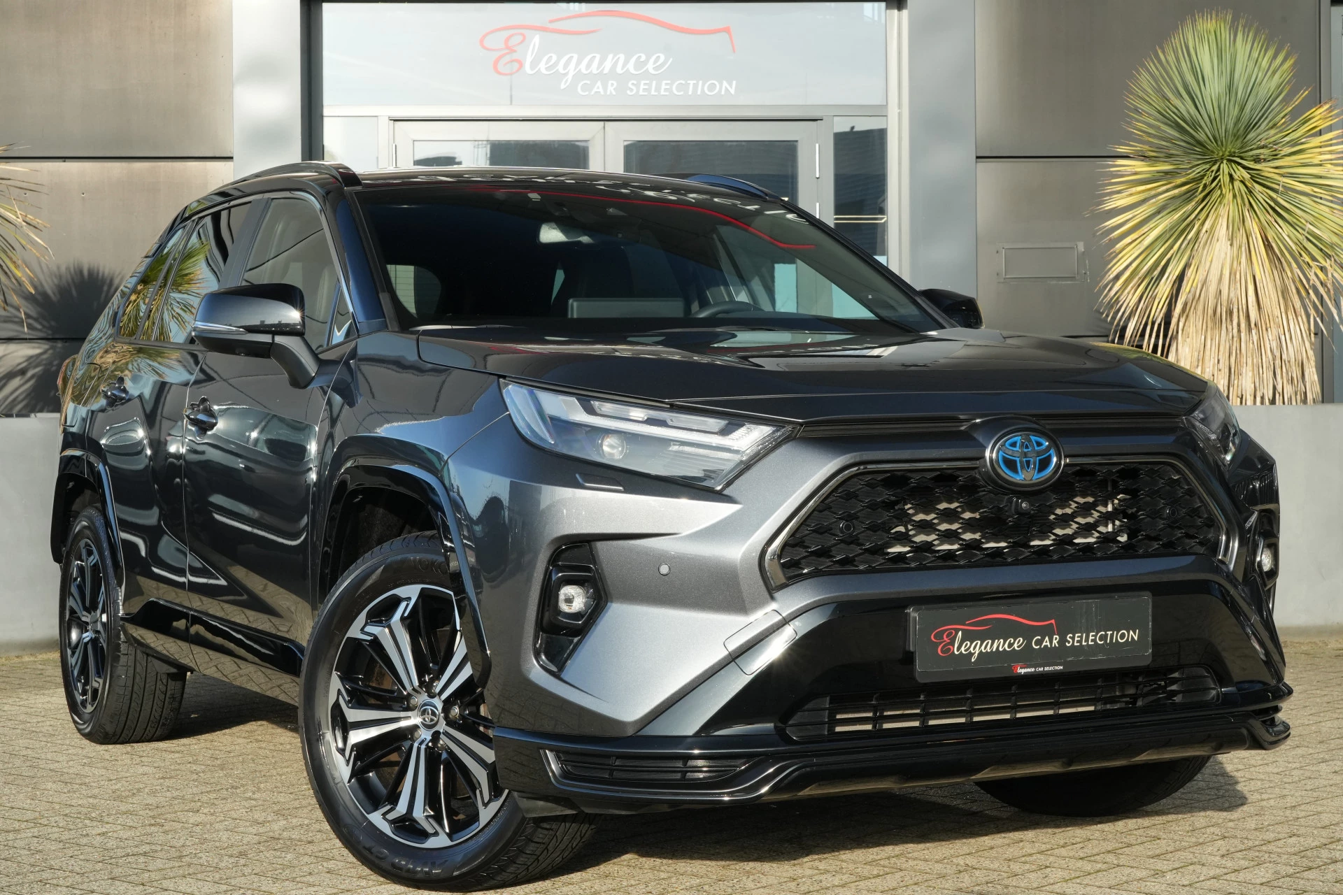 Hoofdafbeelding Toyota RAV4