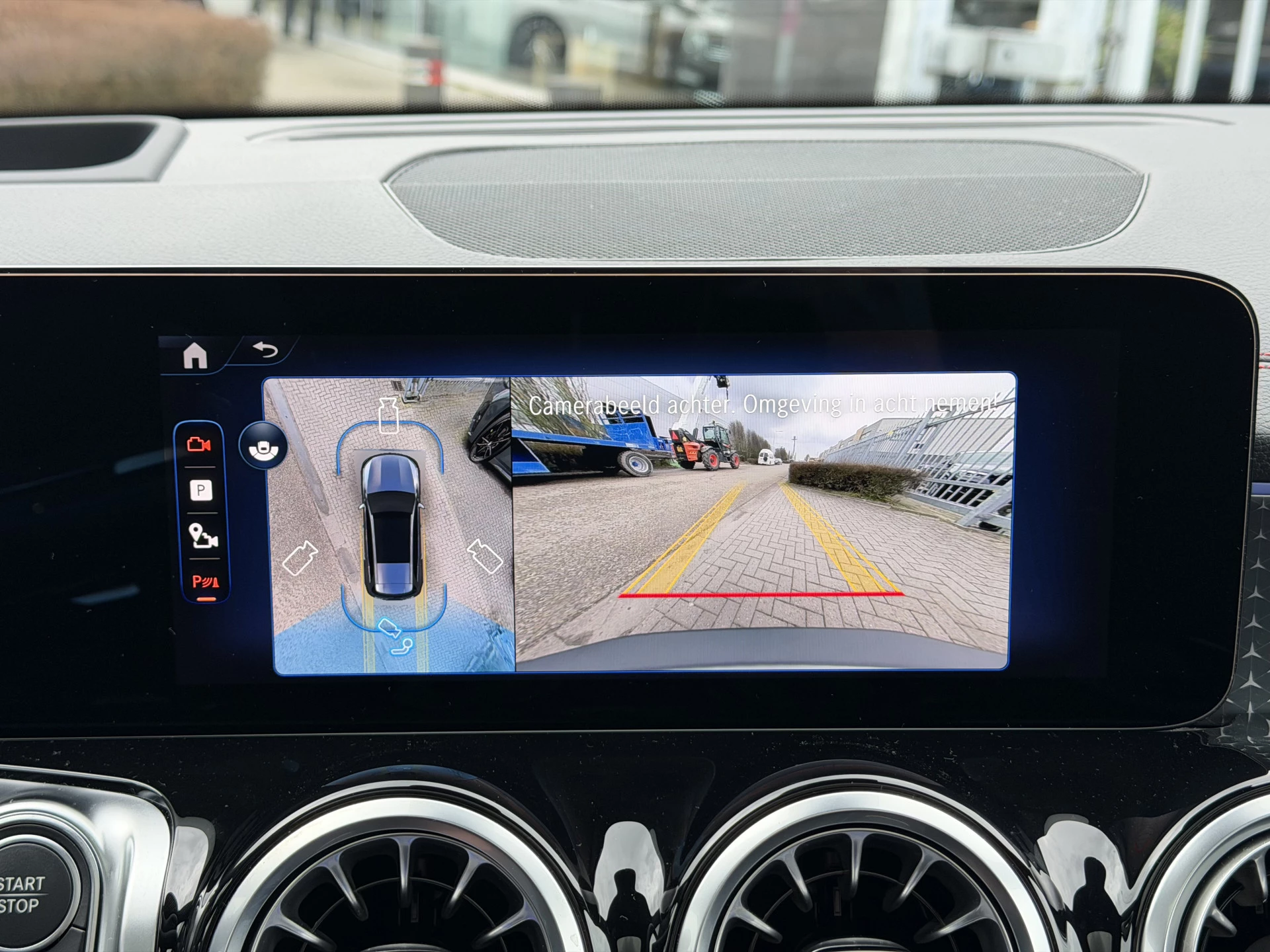 Hoofdafbeelding Mercedes-Benz EQB