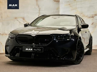 BMW M5 Touring V8 M Hybrid, pano, B&W, 21", stl.ventilatie, tr.haak, pano, leder, memory, keyless, privacy