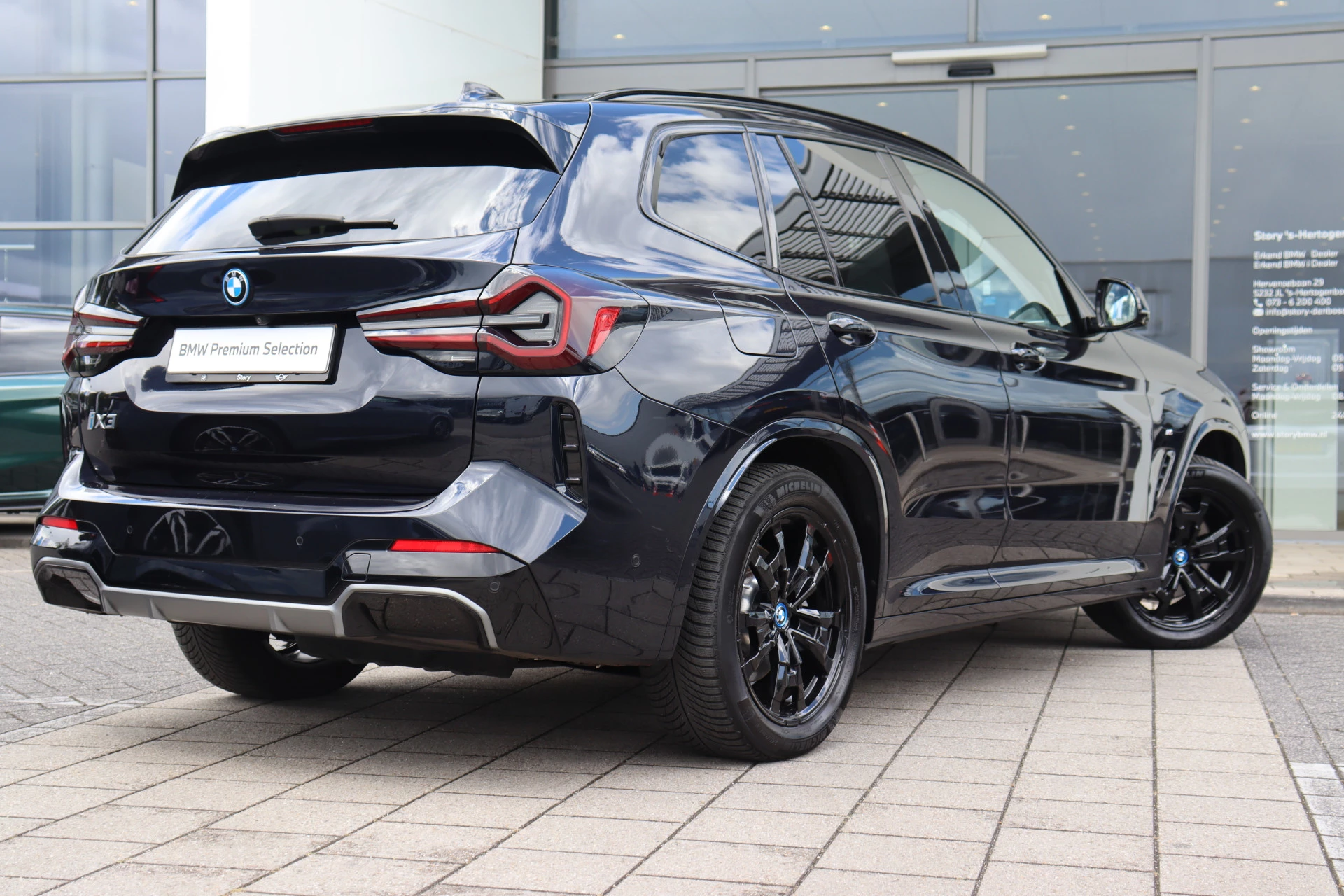 Hoofdafbeelding BMW iX3