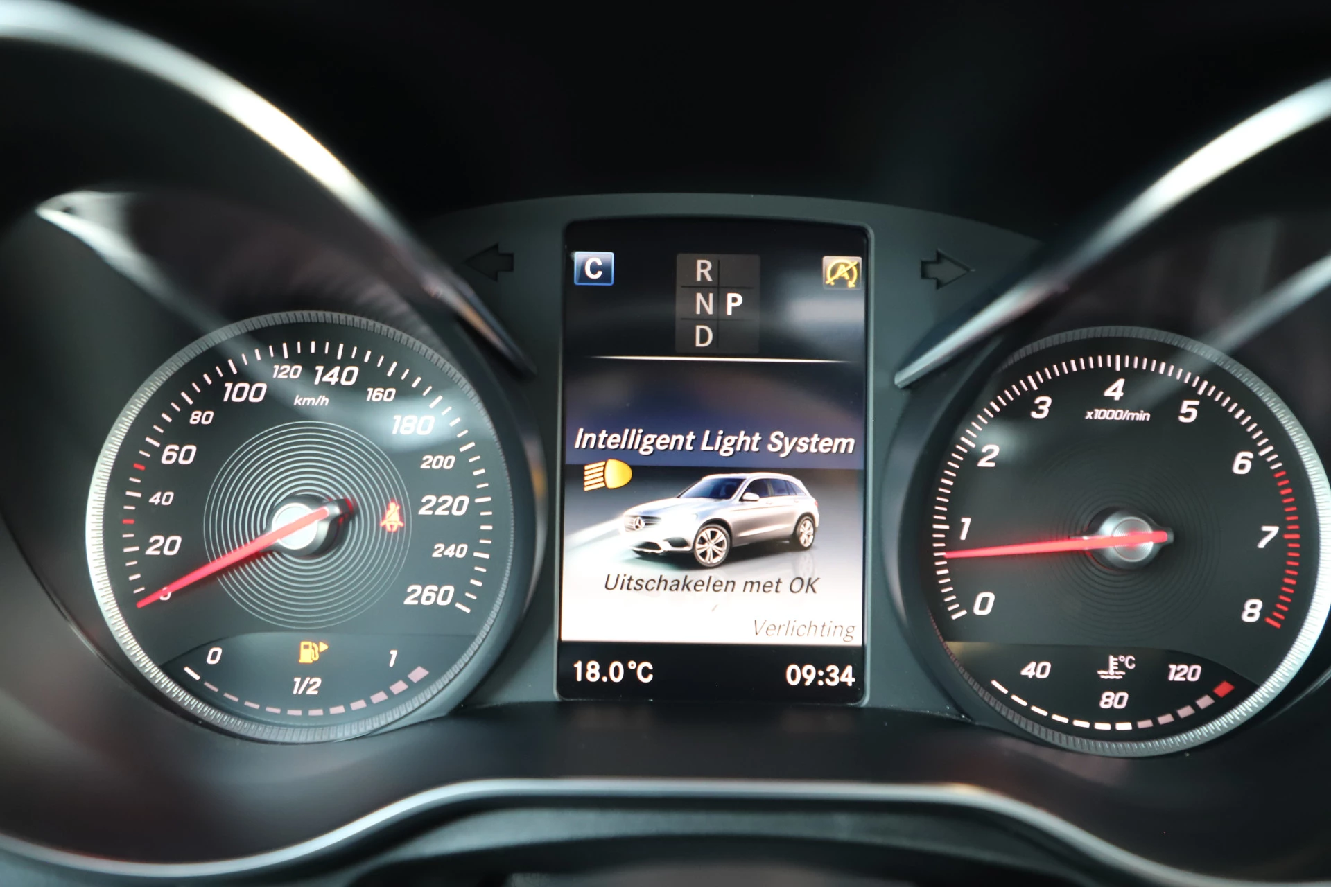 Hoofdafbeelding Mercedes-Benz GLC