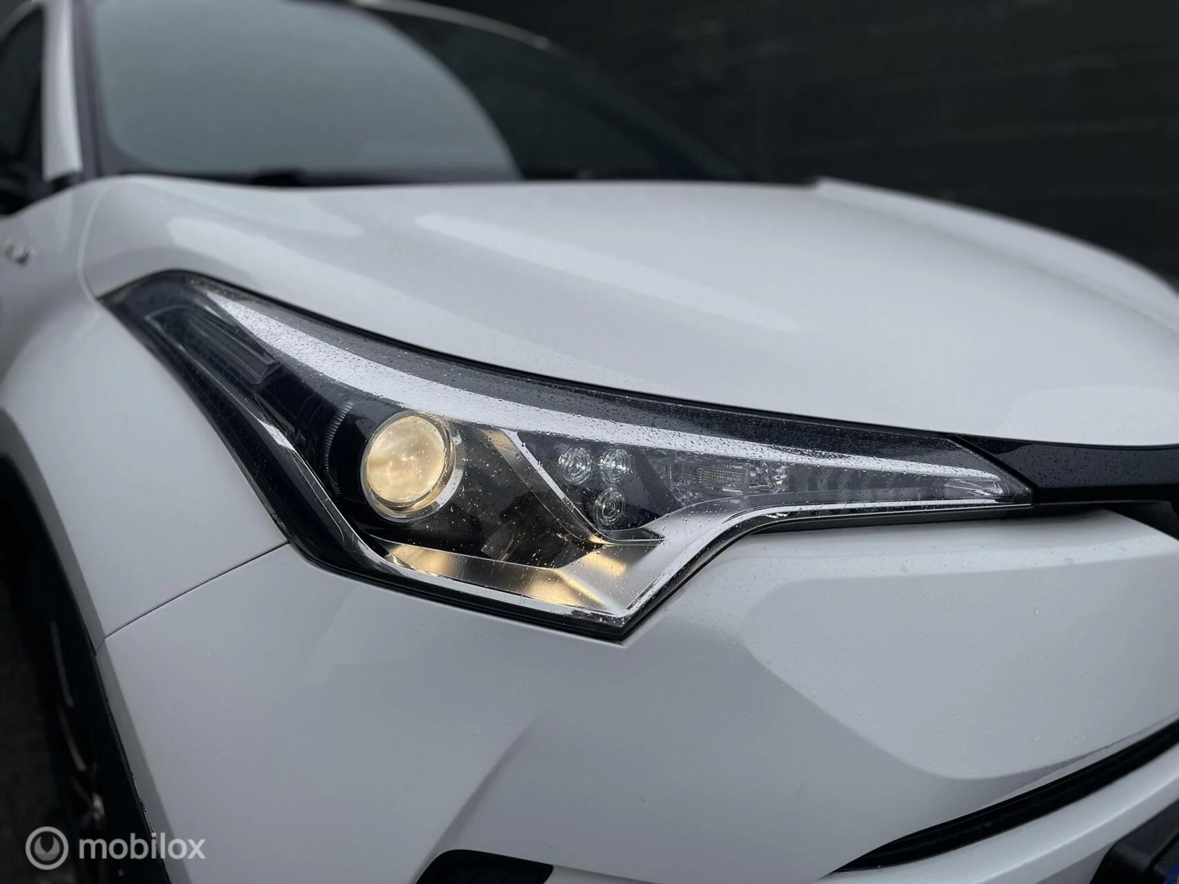 Hoofdafbeelding Toyota C-HR