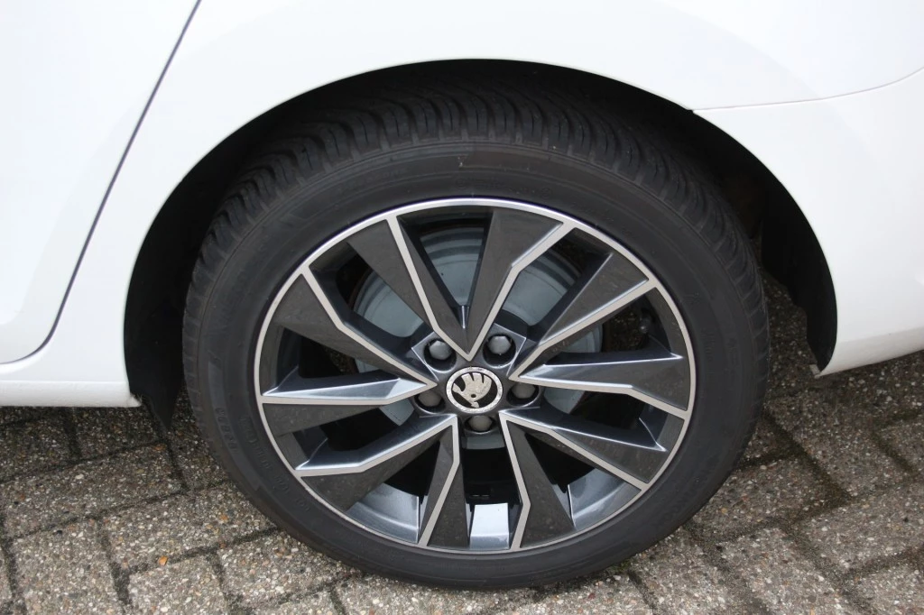 Hoofdafbeelding Škoda Rapid