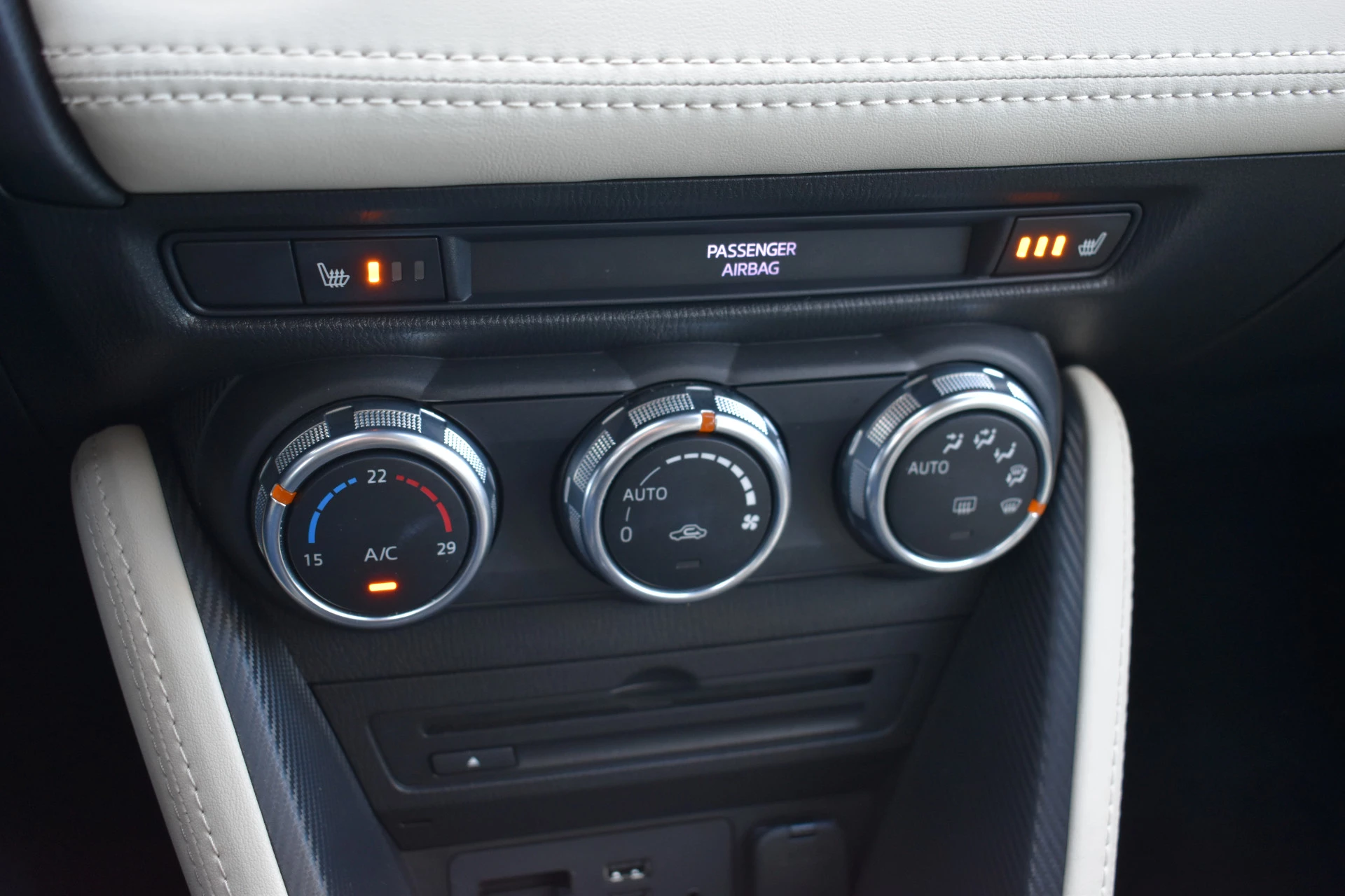 Hoofdafbeelding Mazda 2