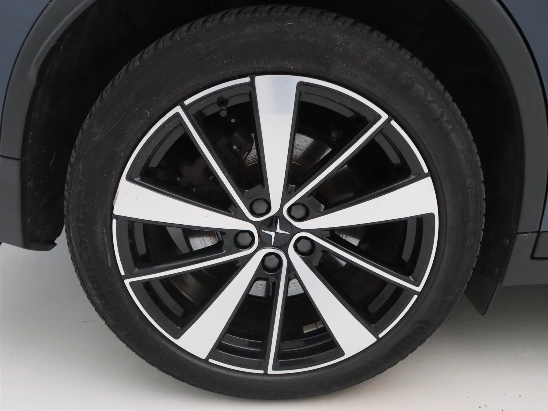 Hoofdafbeelding Polestar 2
