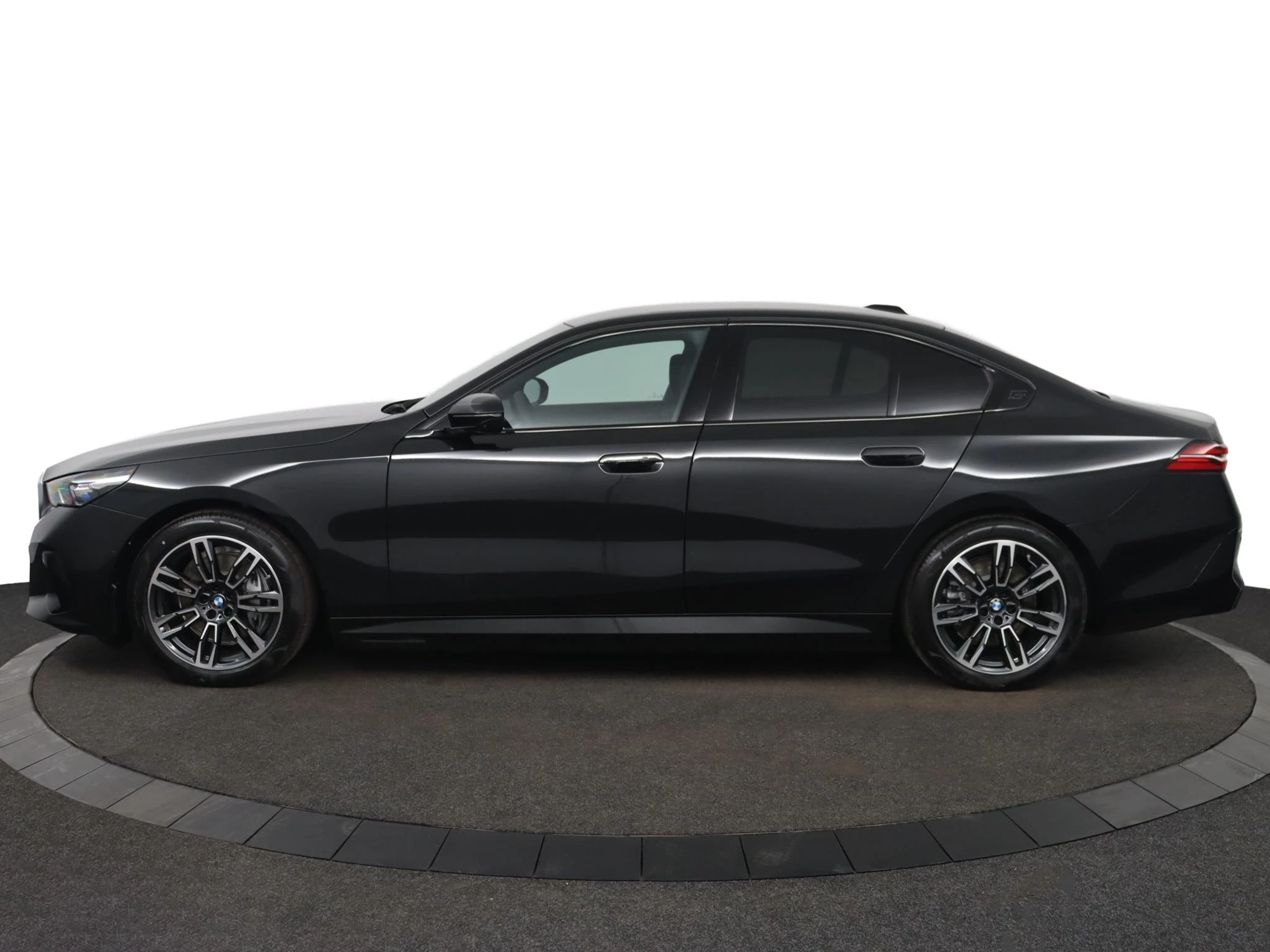 Hoofdafbeelding BMW i5