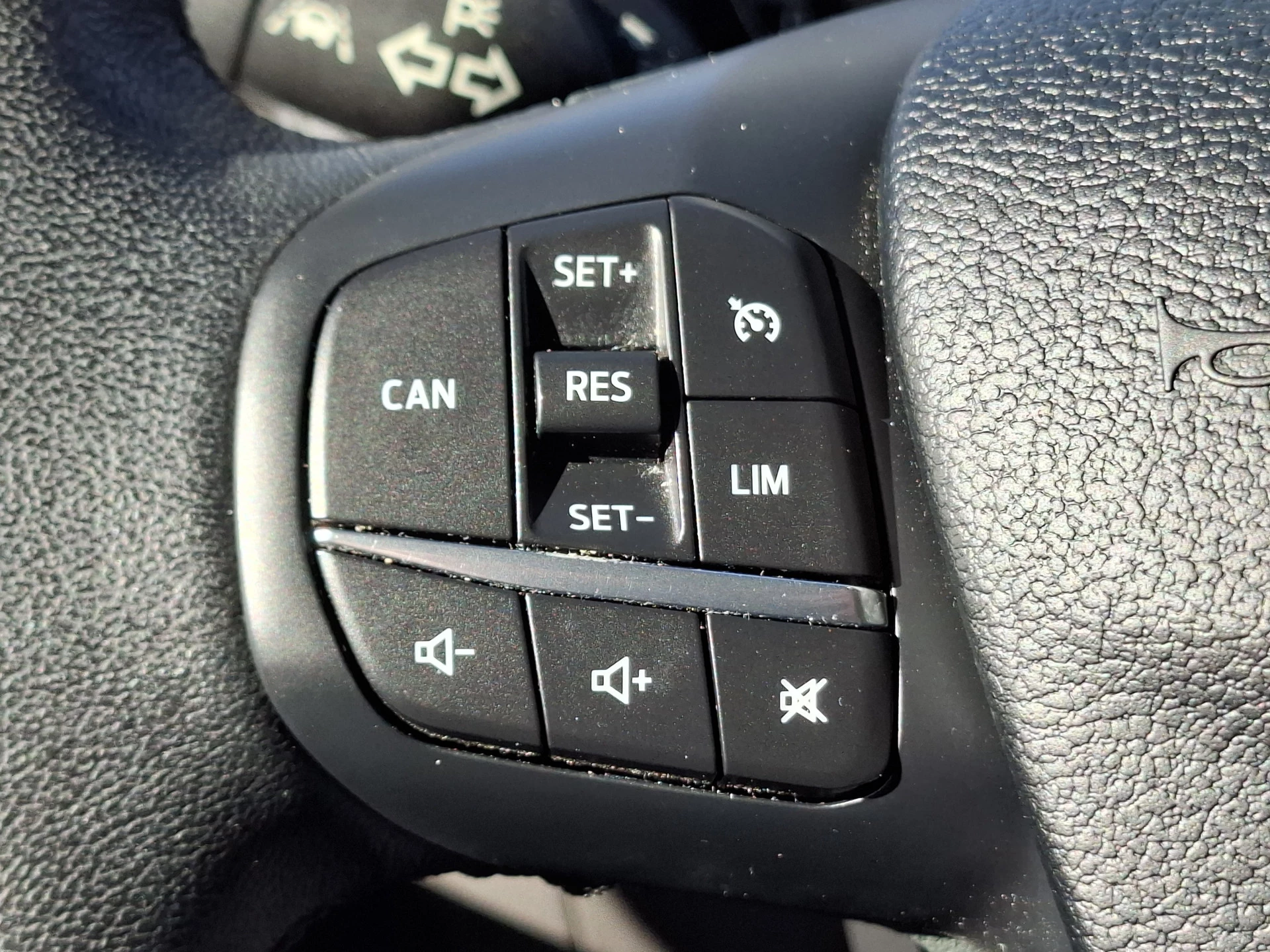 Hoofdafbeelding Ford Nugget