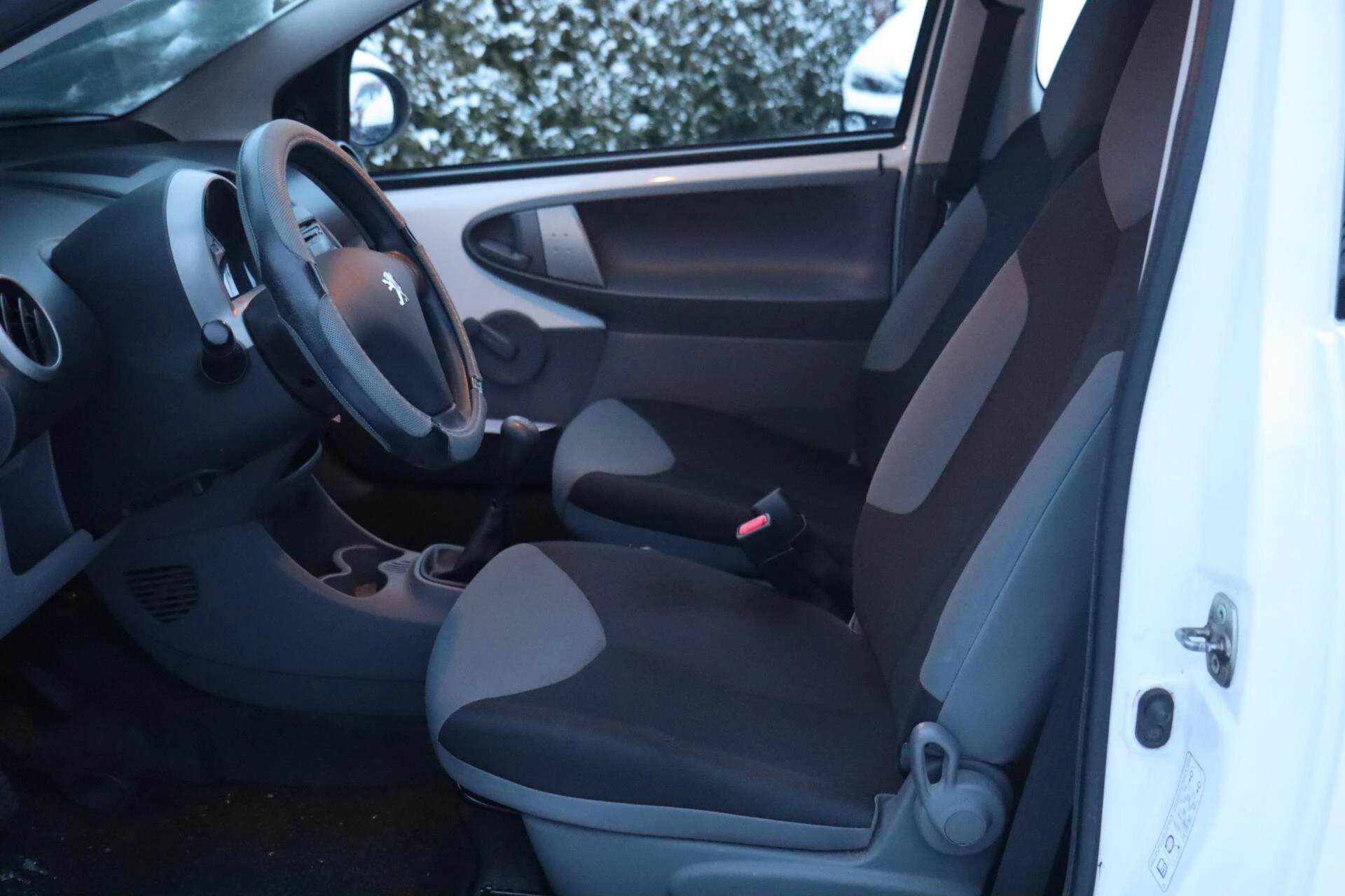 Hoofdafbeelding Peugeot 107