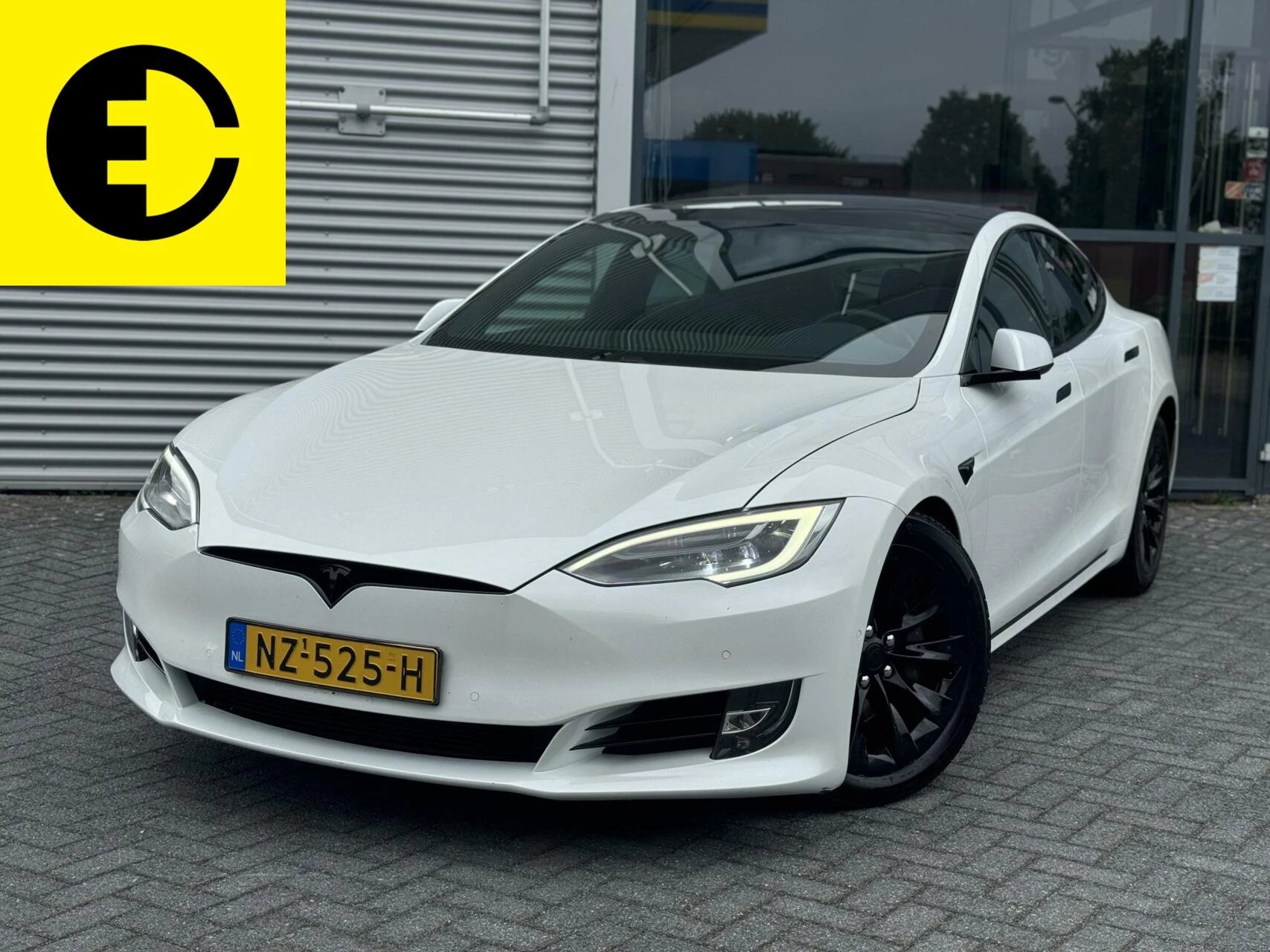 Hoofdafbeelding Tesla Model S