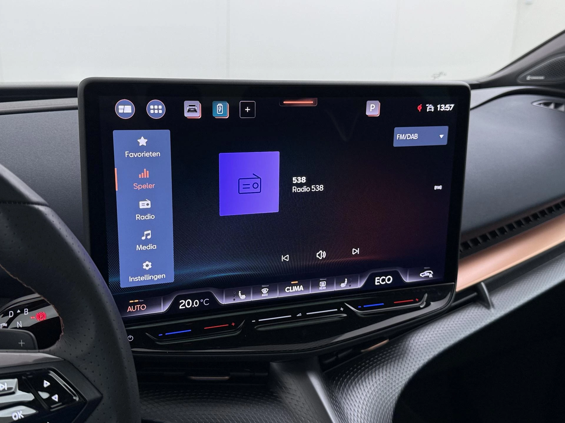 Hoofdafbeelding CUPRA Tavascan