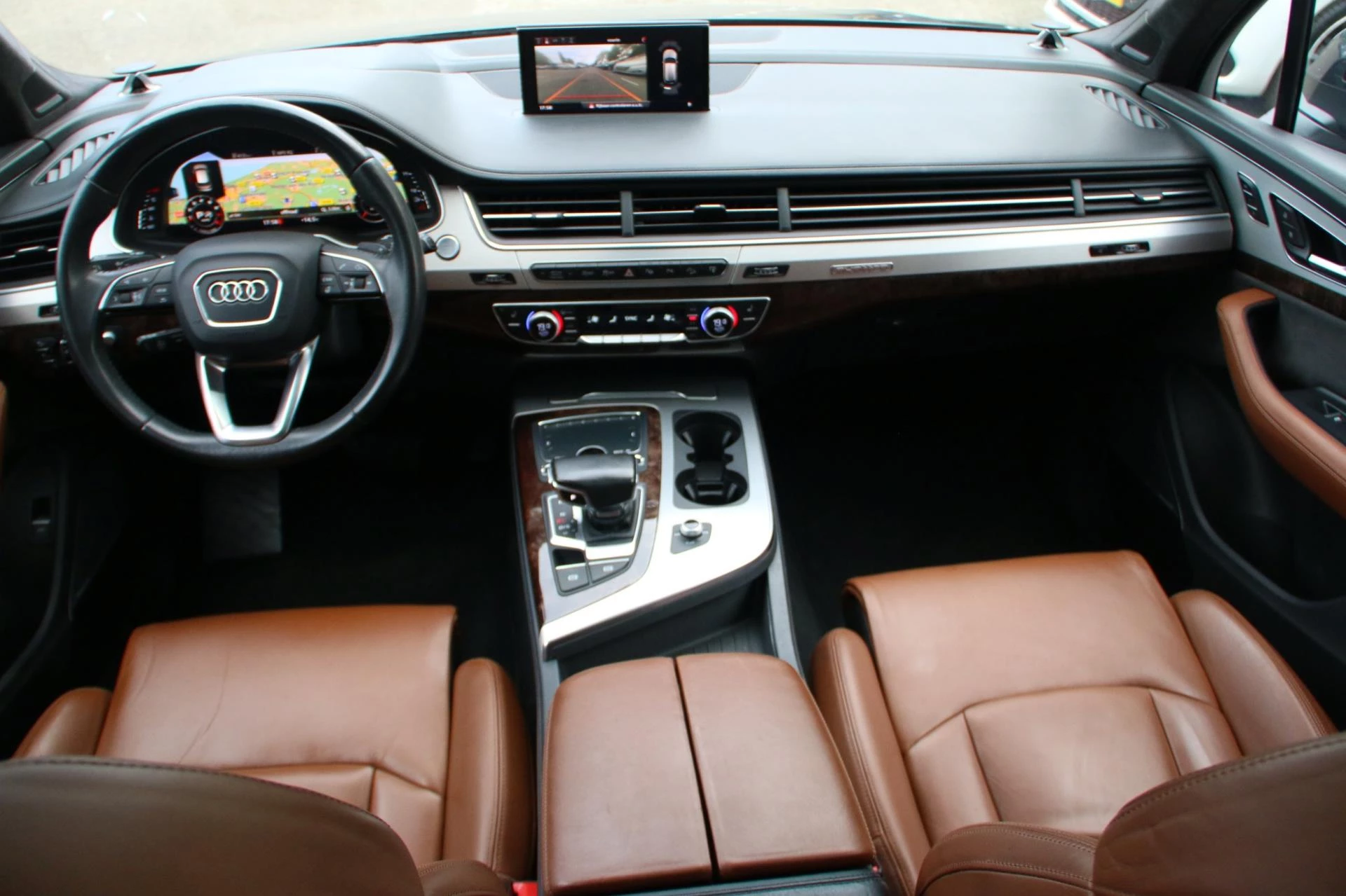 Hoofdafbeelding Audi Q7