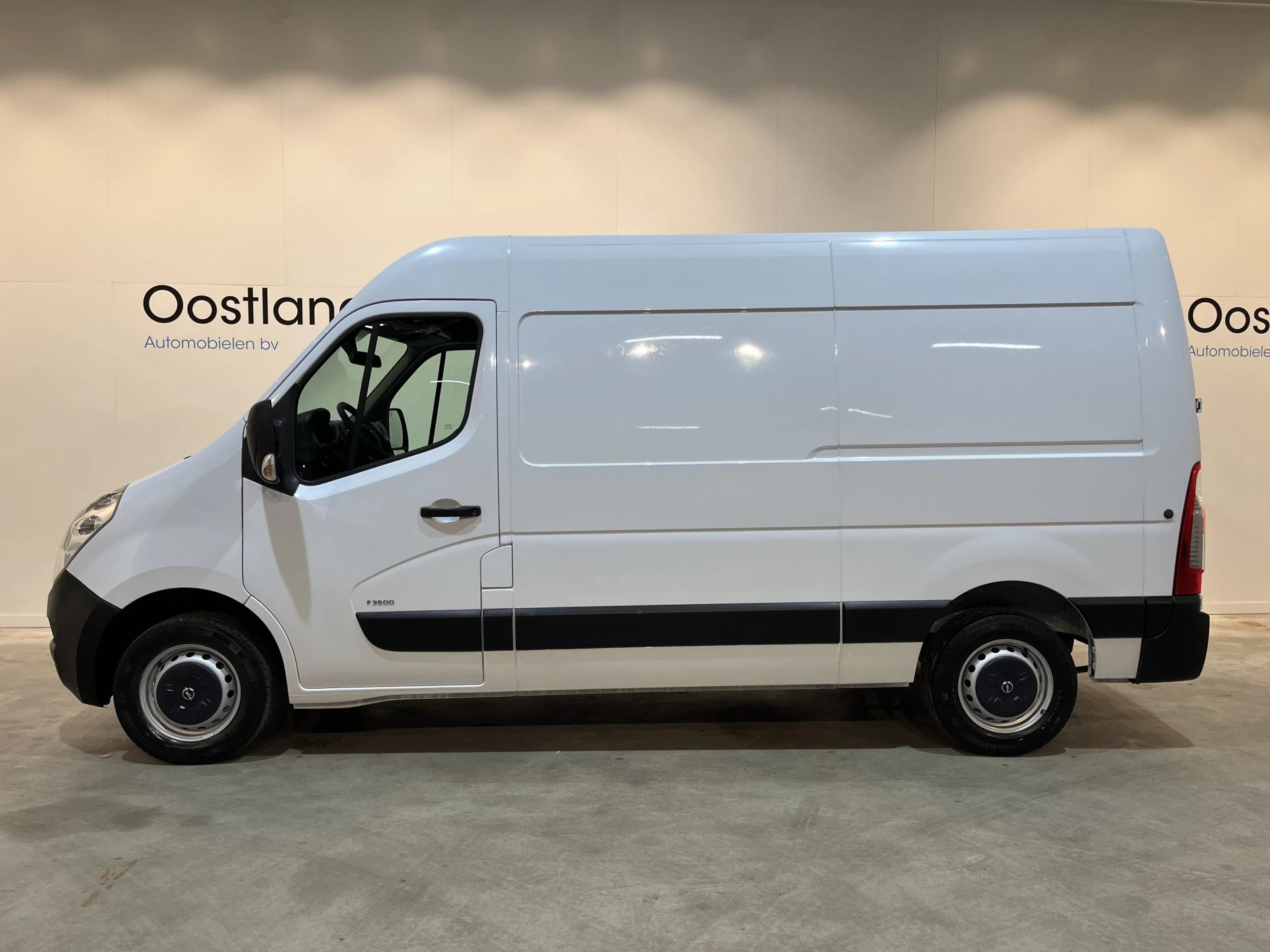 Hoofdafbeelding Opel Movano