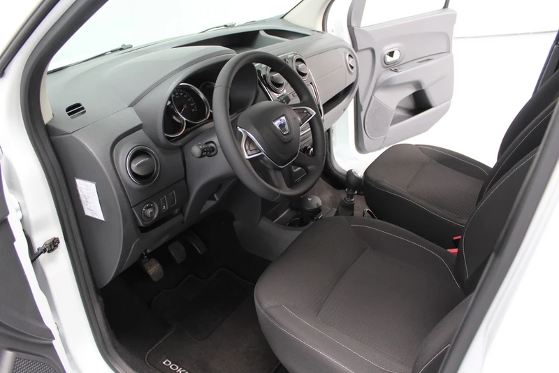 Hoofdafbeelding Dacia Dokker