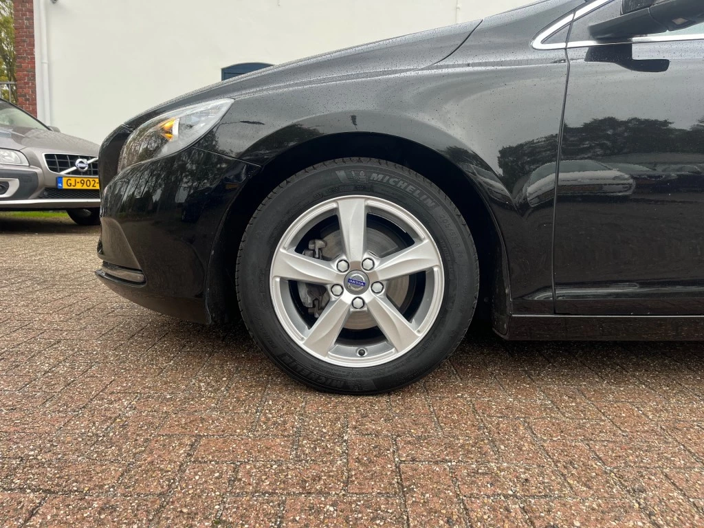 Hoofdafbeelding Volvo V40