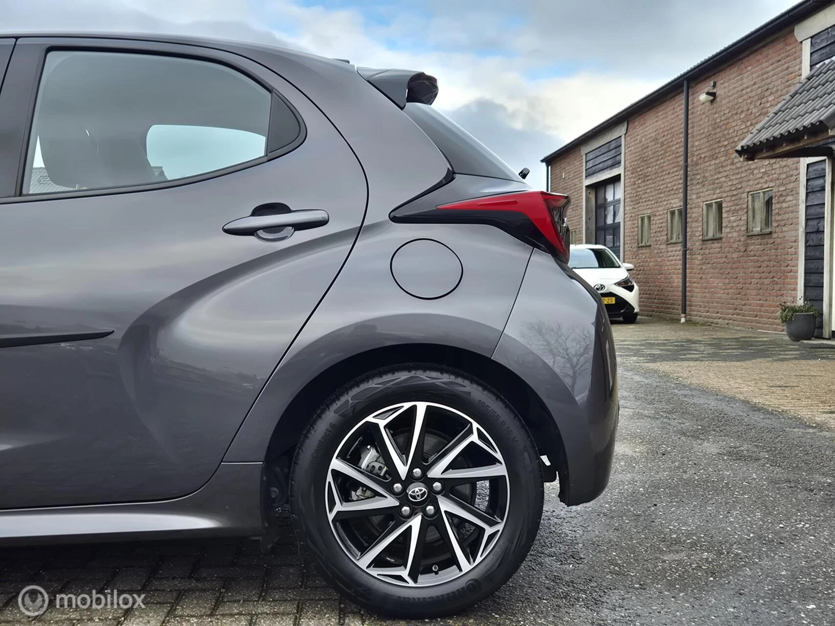 Hoofdafbeelding Toyota Yaris