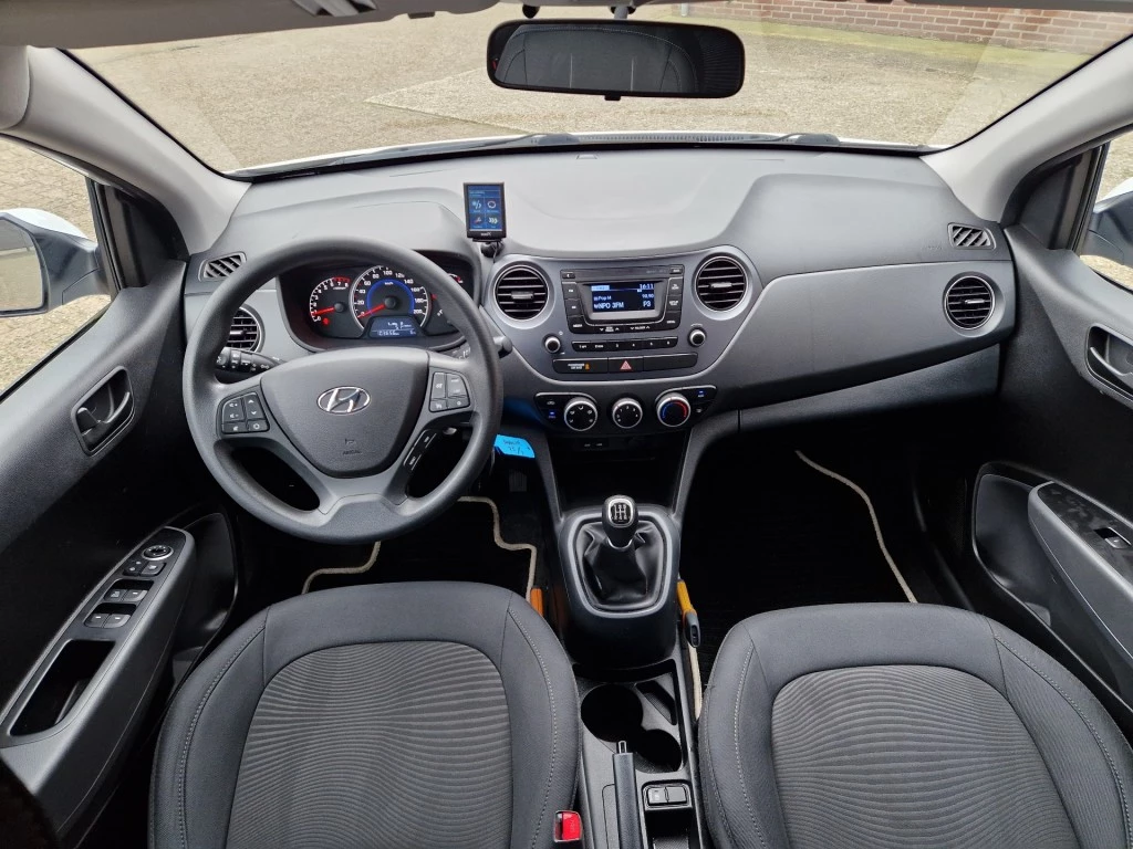 Hoofdafbeelding Hyundai i10