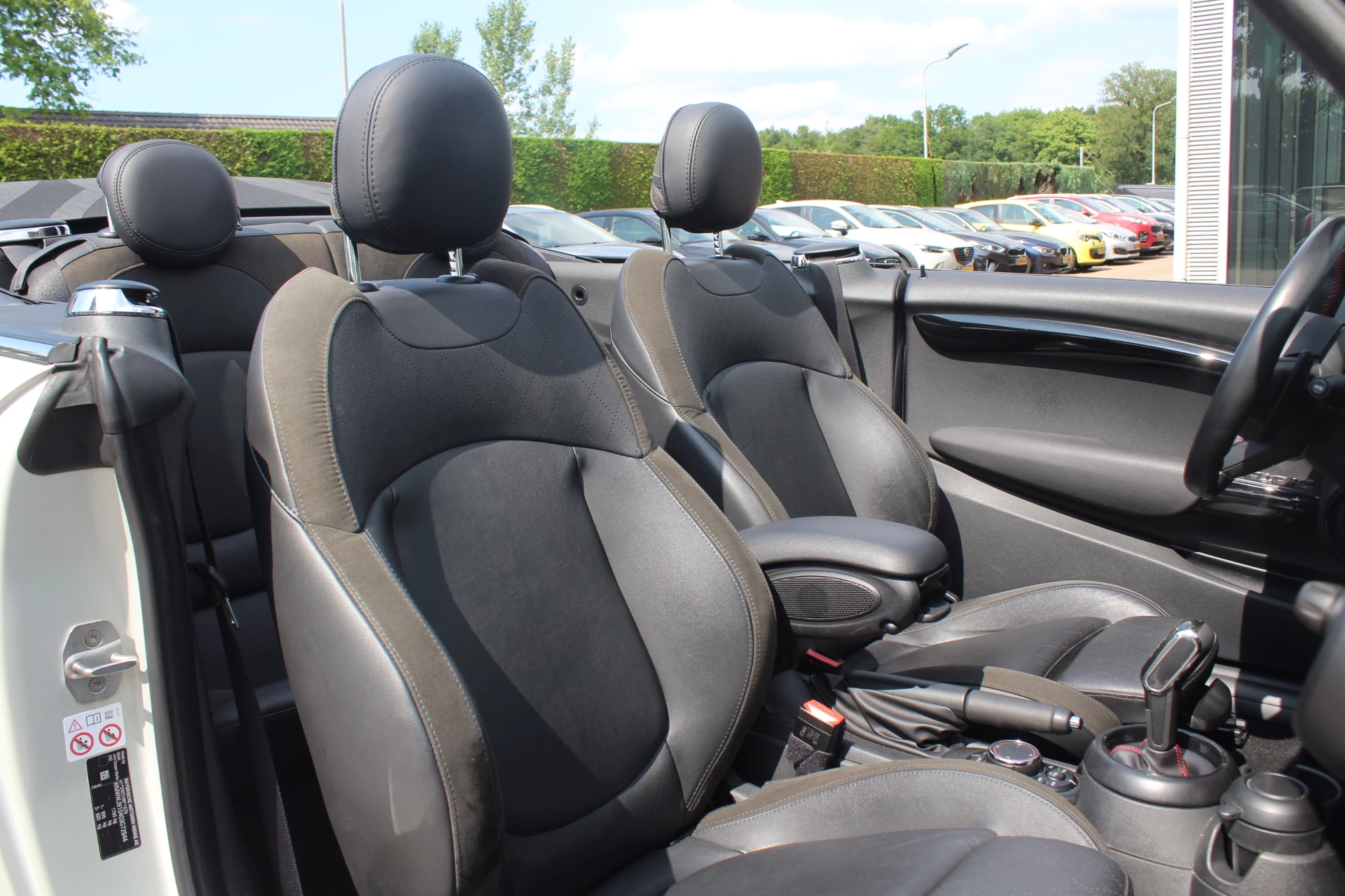 Hoofdafbeelding MINI Cooper Cabrio