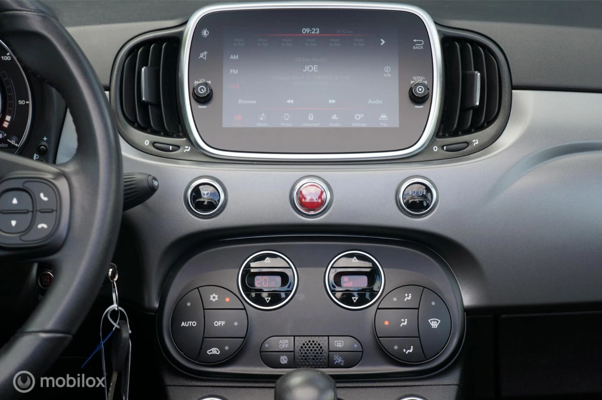 Hoofdafbeelding Fiat 500C