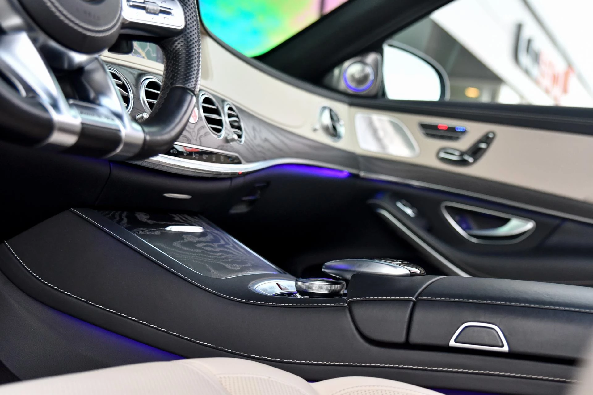 Hoofdafbeelding Mercedes-Benz S-Klasse