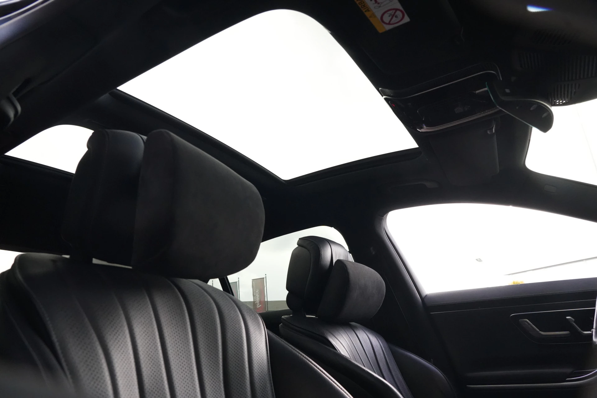 Hoofdafbeelding Mercedes-Benz S-Klasse