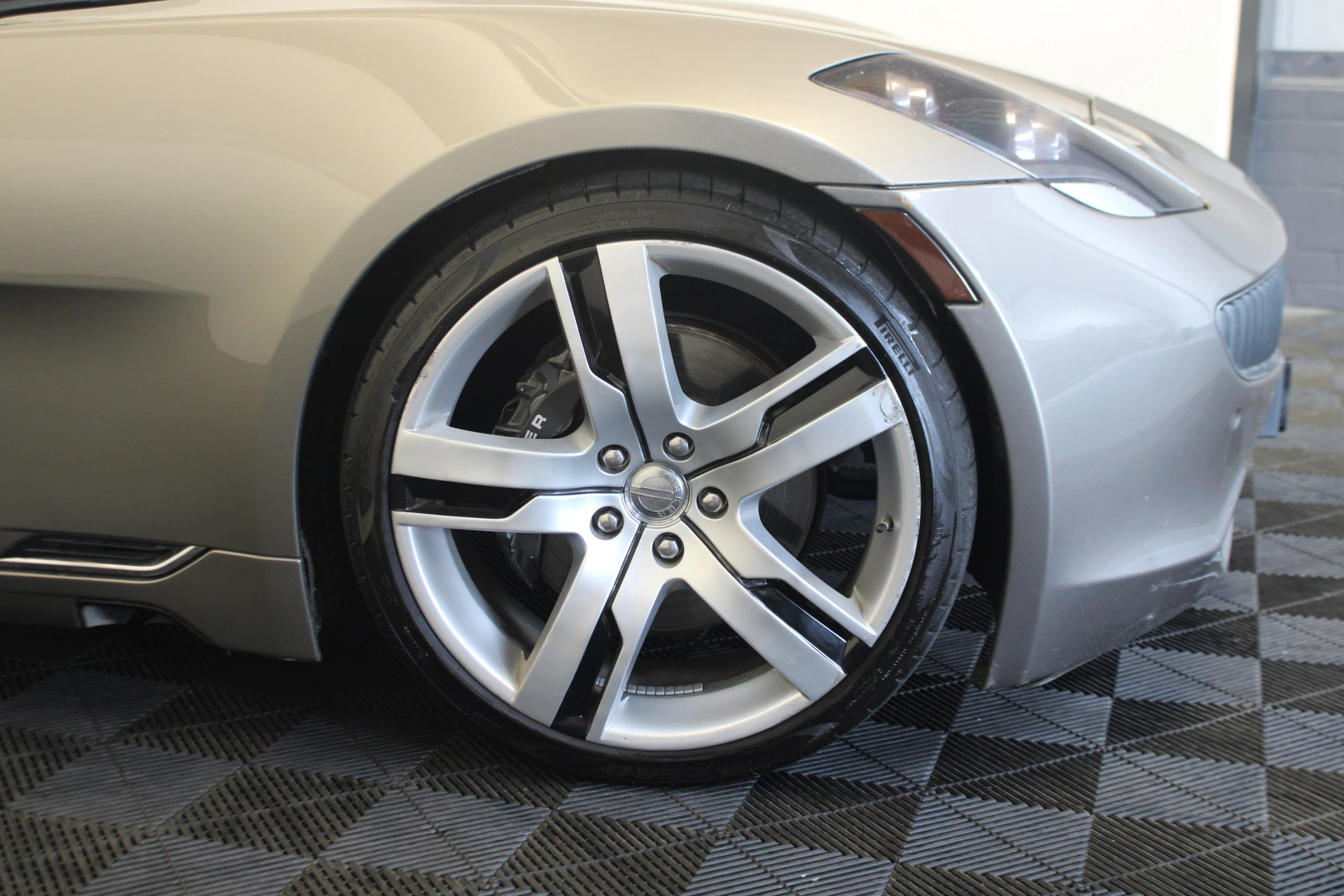 Hoofdafbeelding Fisker Karma