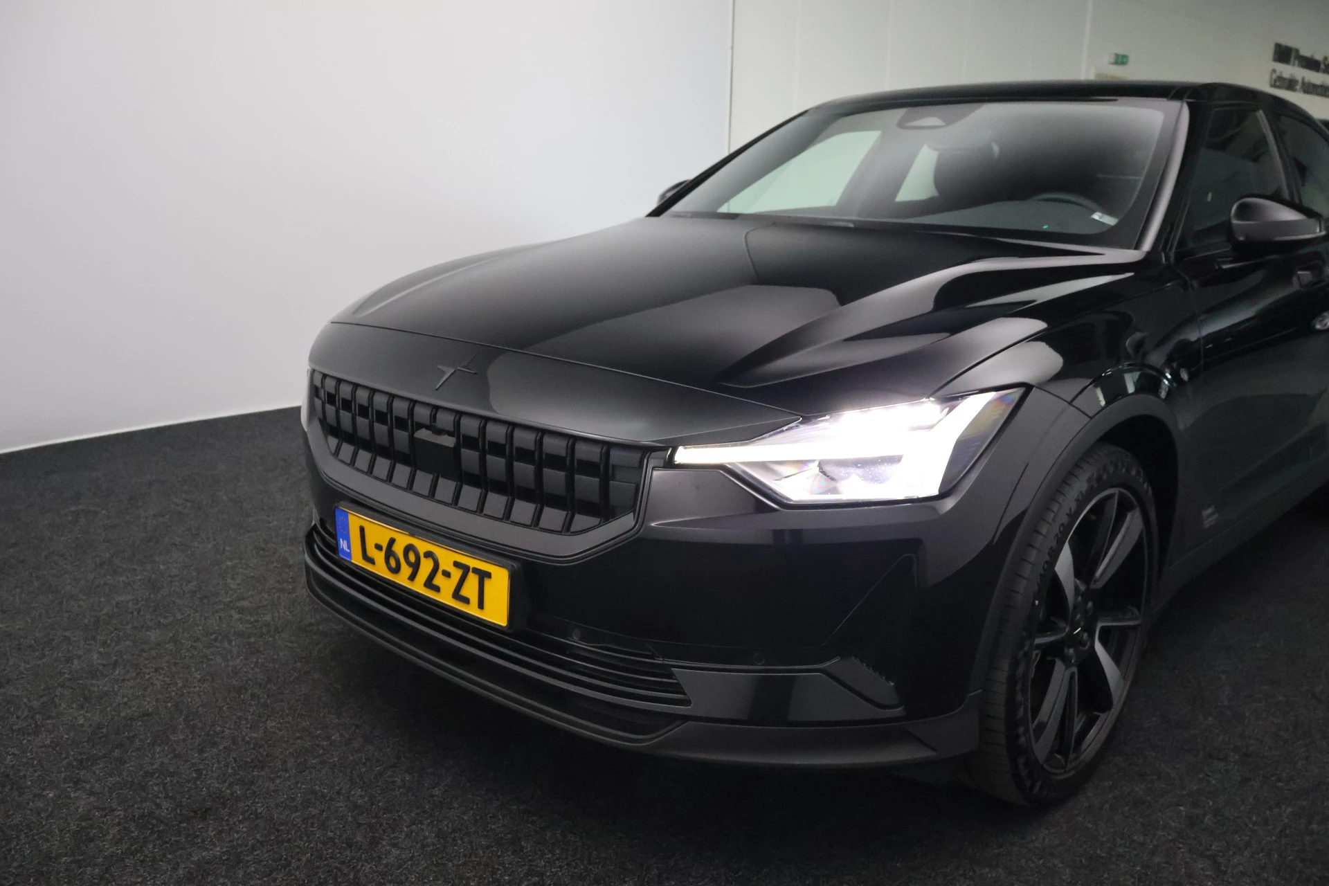 Hoofdafbeelding Polestar 2