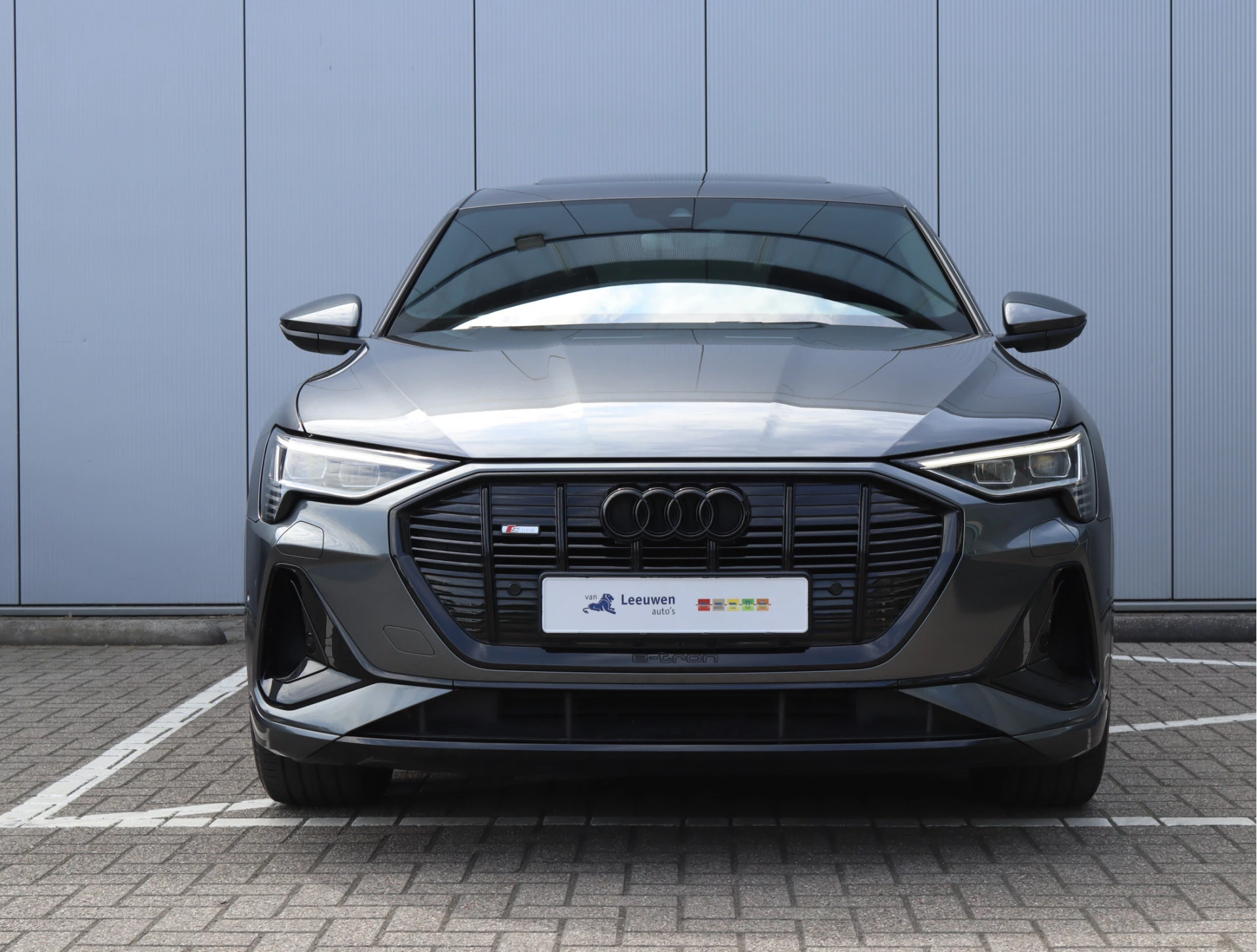 Hoofdafbeelding Audi e-tron