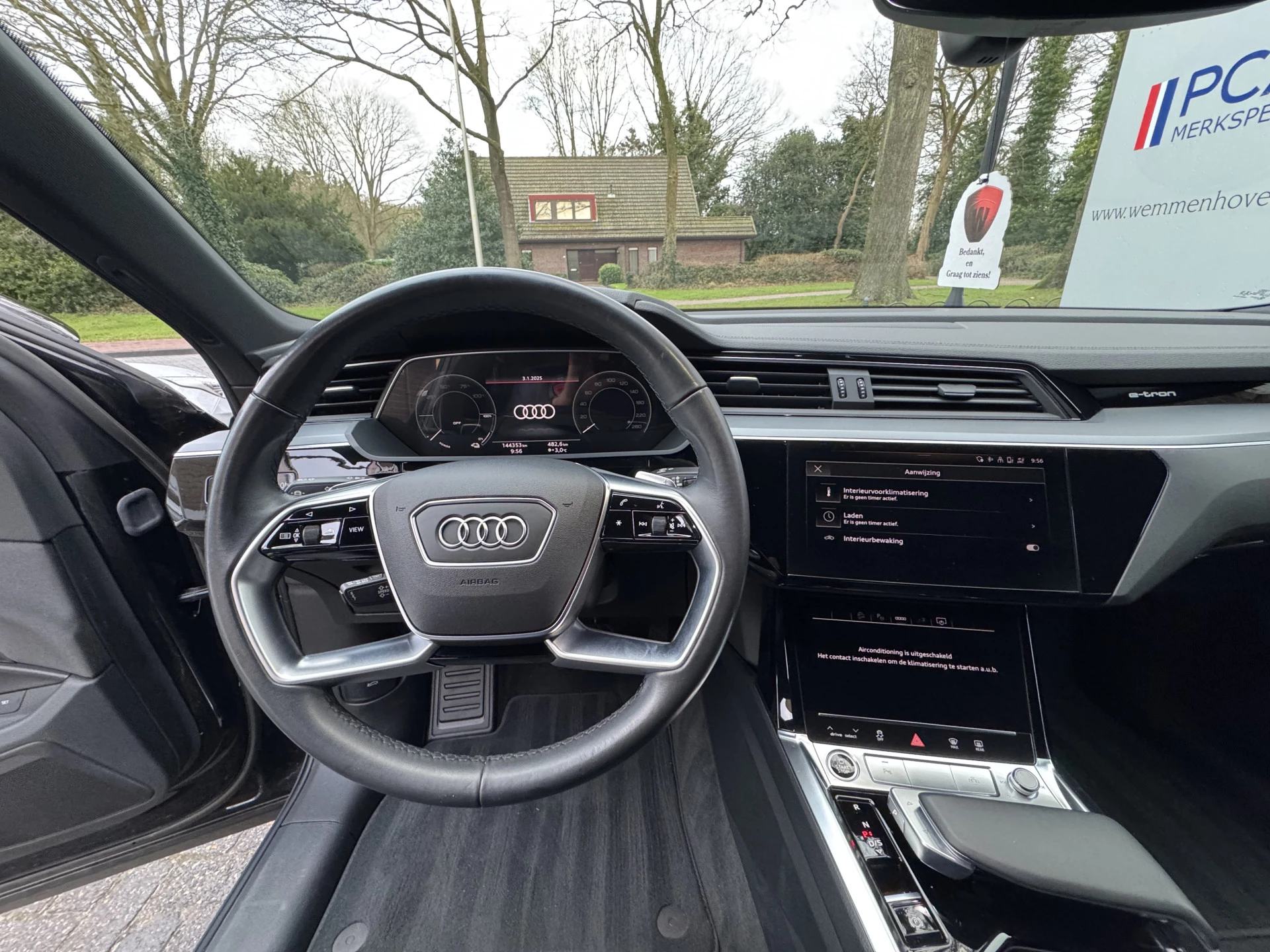 Hoofdafbeelding Audi e-tron